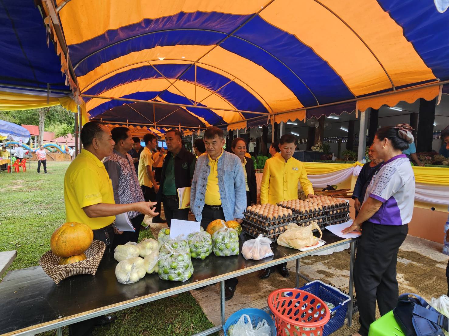 หนองคาย ลุยกันต่อเฟ้นหาของแทร่ กิจกรรมคัดสรรพัฒนาชุมชนดีเด่นและกองทุนแม่ของแผ่นดินดีเด่น ระดับจังหวัด ประจำปี 2567 วันที่ 4 อ.ท่าบ่อ และอ.โพธิ์ตาก