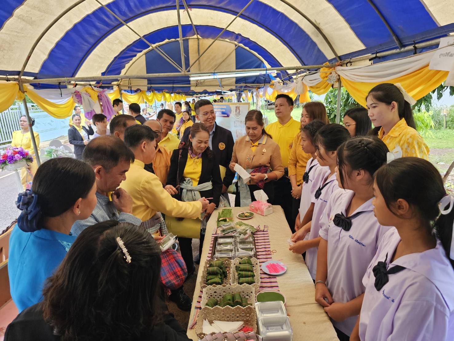 หนองคาย ปล่อยของเต็มพิกัดวันสุดท้าย กิจกรรมคัดสรรพัฒนาชุมชนดีเด่นและกองทุนแม่ของแผ่นดินดีเด่น ระดับจังหวัด ประจำปี 2567 อ.รัตนวาปี