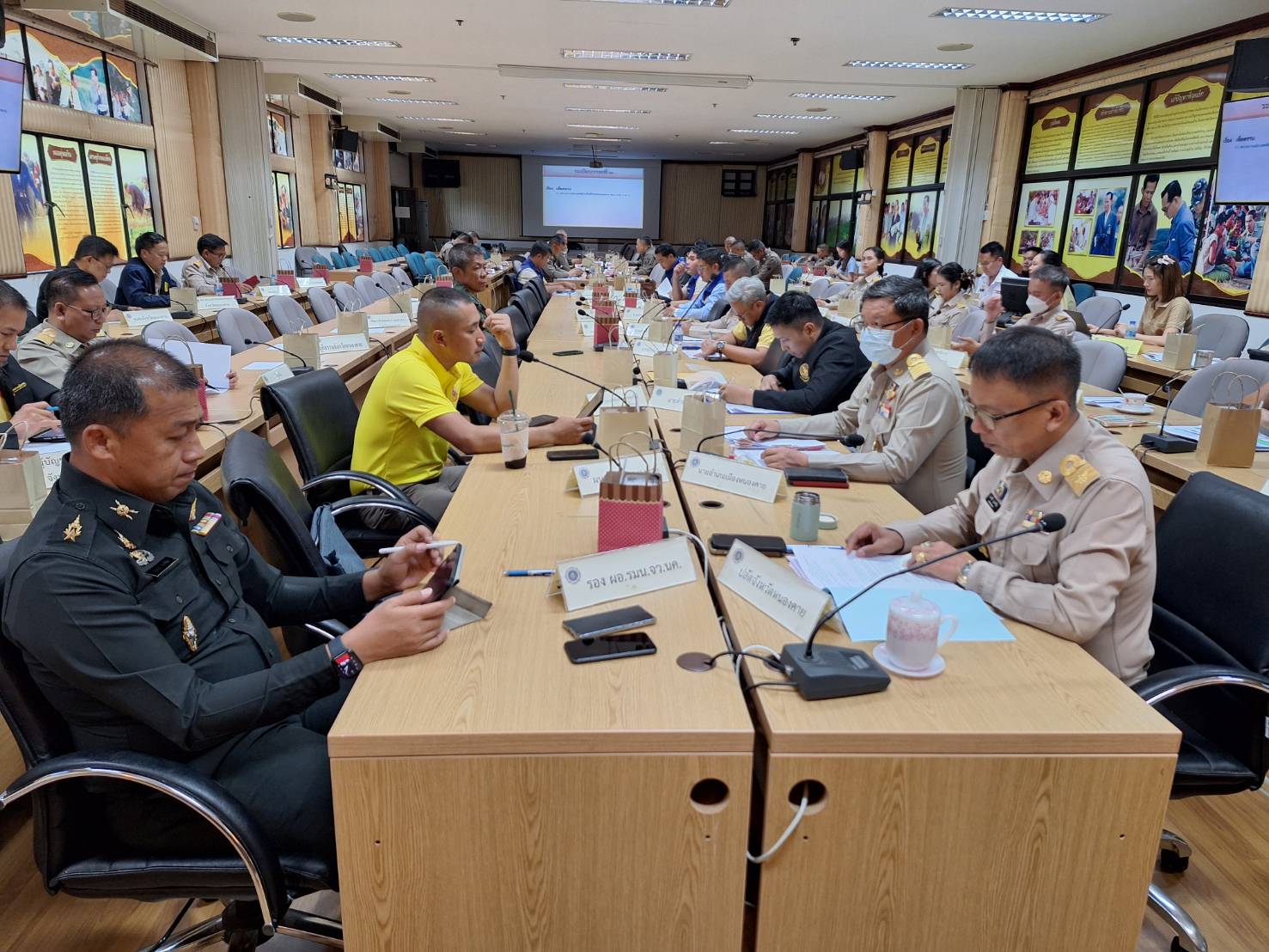 พช.หนองคาย ร่วมประชุมเร่งรัดติดตามการดำเนินงานป้องกัน ปราบปราม และแก้ไขปัญหายาเสพติดในพื้นที่ ระยะเร่งด่วน 3 เดือน (มิ.ย.-ส.ค.67)