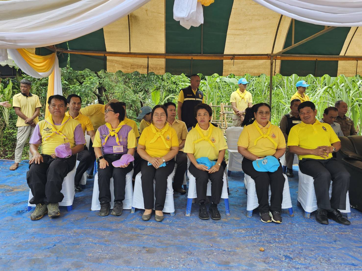 ผู้ว่าฯหนองคาย ขับเคลื่อนการขจัดความยากจน ส่งมอบบ้านห่วงใยจากใจ GLO ประจำปี 2566 ให้ครัวเรือนเป้าหมาย TPMAP อ.รัตนวาปี