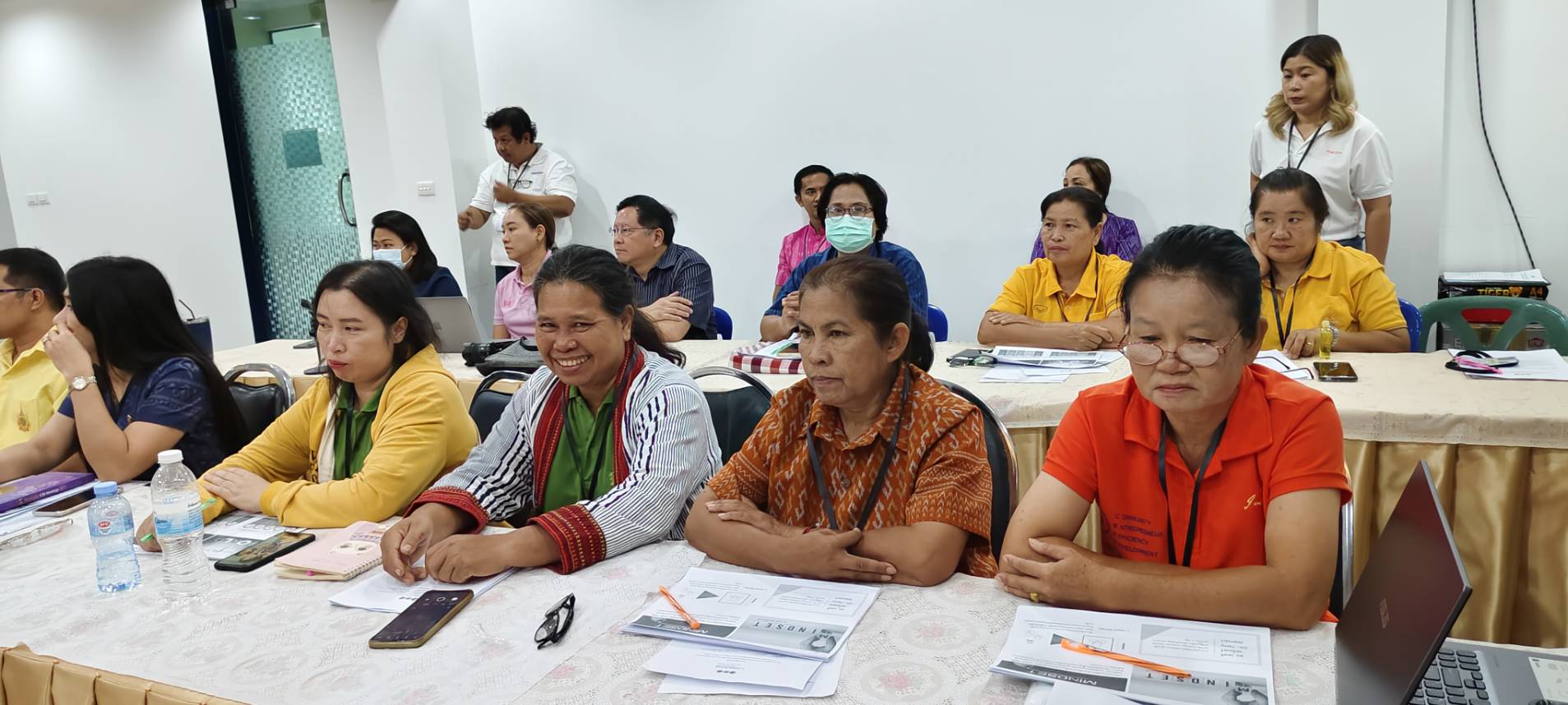 พช.จังหวัดหนองคาย ดำเนินโครงการพัฒนาและยกระดับผลิตภัณฑ์ สินค้าและบริการของจังหวัดหนองคาย กิจกรรมพัฒนาและส่งเสริมผลิตภัณฑ์ สู่การพัฒนาอาชีพอย่างยั่งยืน