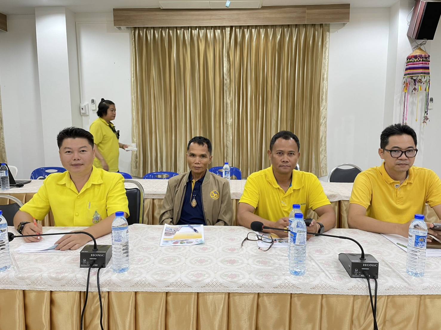 พช.หนองคาย ดำเนินโครงการตลาดนัดคนไทยยิ้มได้ กิจกรรม:ประชุมเชิงปฏิบัติการคณะกรรมการบริหารตลาด ผู้บริหารจัดการตลาด (CMO) เจ้าหน้าที่พัฒนาชุมชน รวมถึงเครือข่ายภาคีที่เกี่ยวข้อง