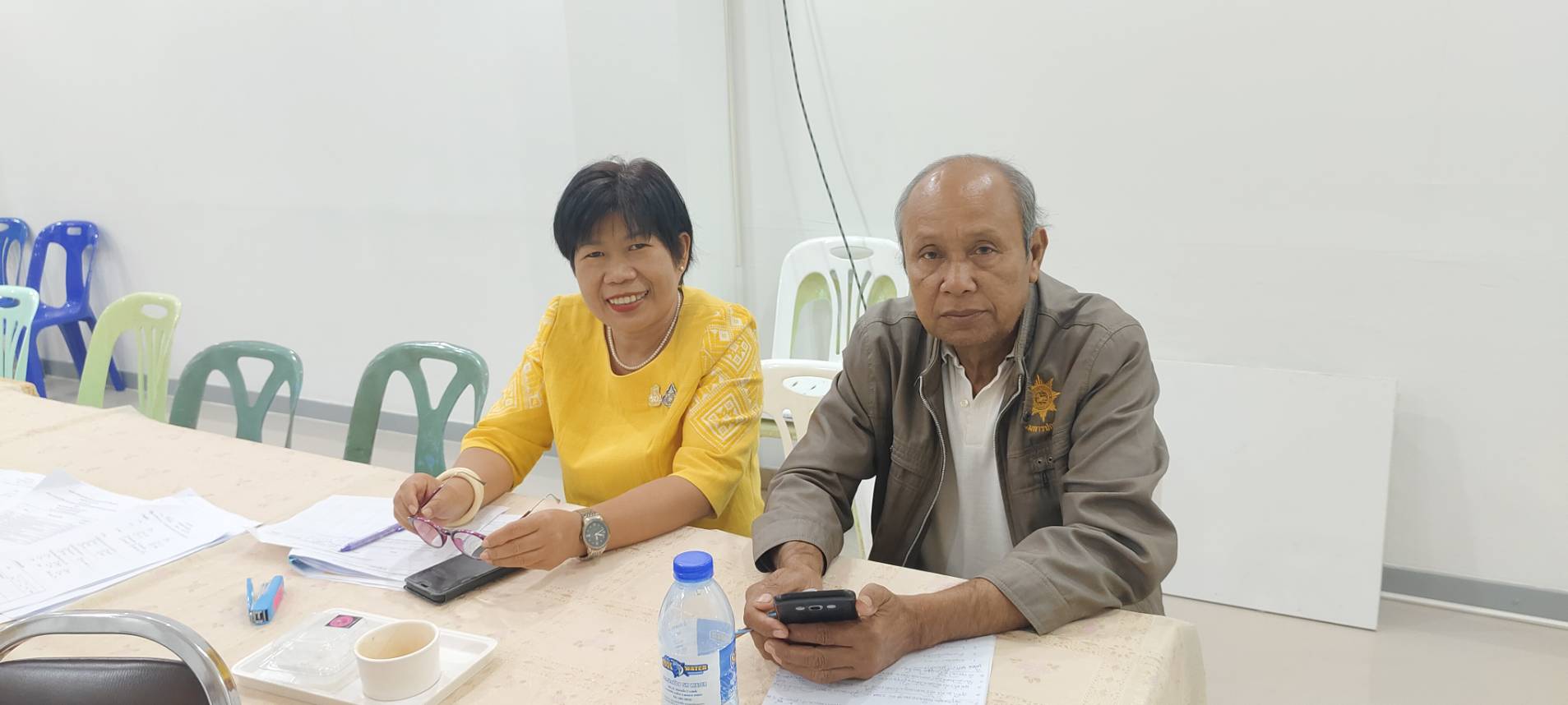 พช.หนองคาย ดำเนินโครงการตลาดนัดคนไทยยิ้มได้ กิจกรรม:ประชุมเชิงปฏิบัติการคณะกรรมการบริหารตลาด ผู้บริหารจัดการตลาด (CMO) เจ้าหน้าที่พัฒนาชุมชน รวมถึงเครือข่ายภาคีที่เกี่ยวข้อง