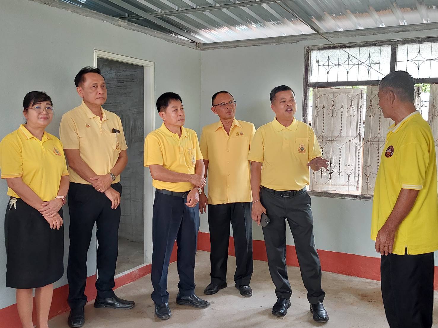 พช.หนองคาย ร่วมประชุมติดตามความก้าวหน้าโครงการเฉลิมพระเกียรติพระบาทสมเด็จพระเจ้าอยู่หัว เนื่องในโอกาสพระราชพิธีมหามงคลเฉลิมพระชนมพรรษา 6 รอบ 28 กรกฎาคม 2567 และพิธีส่งมอบบ้านโครงการซ่อมแซมบ้านให้ผู้ยากไร้ตามผังภูมิสังคม