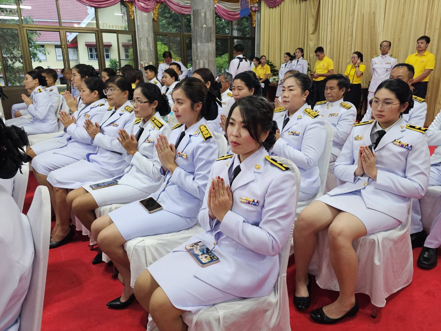 พช.หนองคาย ร่วมพิธีทำบุญตักบาตรถวายพระราชกุศลและเฉลิมพระเกียรติพระบาทสมเด็จพระเจ้าอยู่หัว เนื่องในโอกาสพระราชพิธีมหามงคลเฉลิมพระชนมพรรษา 6 รอบ 28 กรกฎาคม 2567