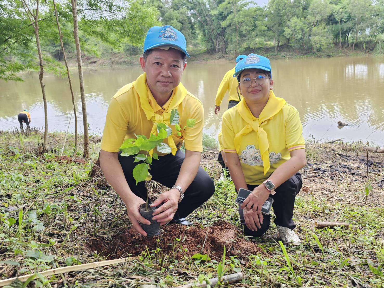 พช.หนองคาย ร่วมกิจกรรมจิตอาสาพัฒนา เนื่องในวันสมเด็จพระนารายณ์มหาราช
