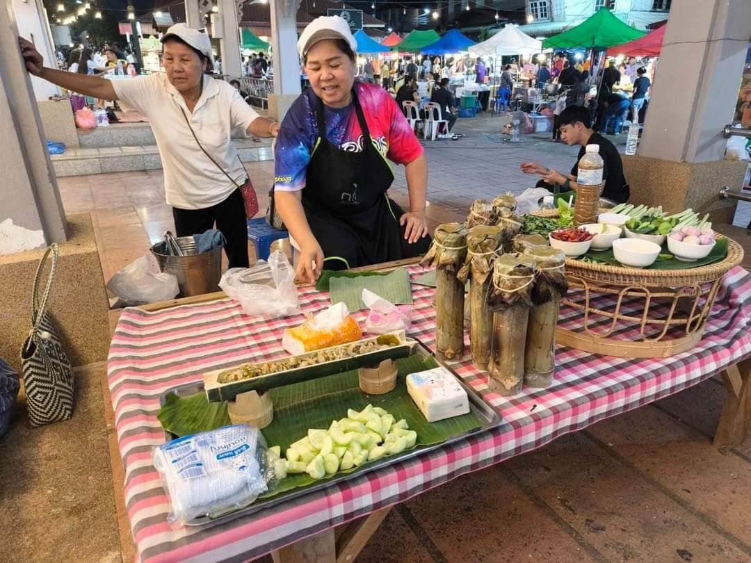 พช.หนองคาย ร่วมกิจกรรม 1 อำเภอ 1 ลานสร้างสรรค์ ณ ลานวัฒนธรรมตลาดแคมของถนนคนเดินริมโขง หนองคาย