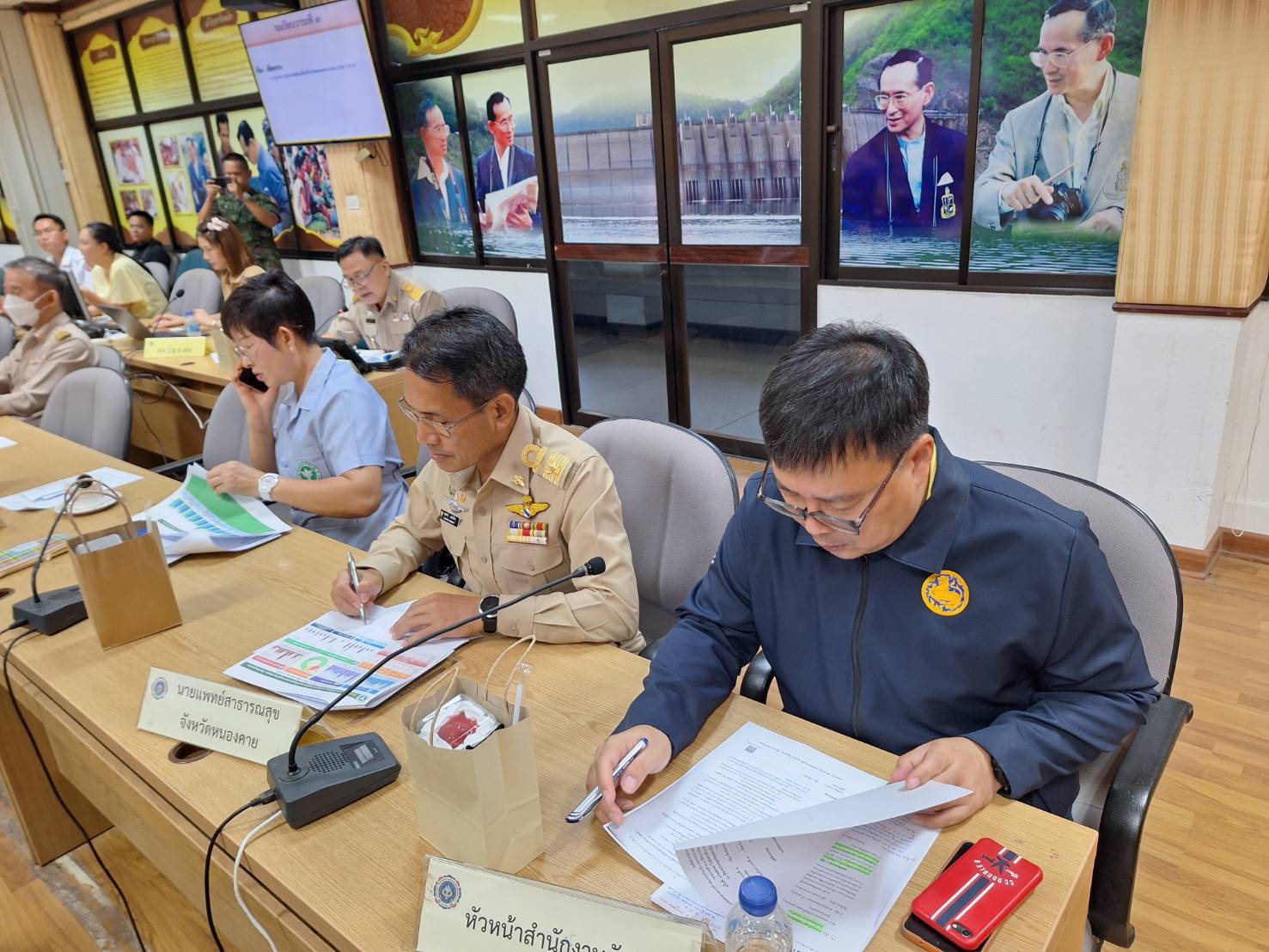 พช.หนองคาย ร่วมประชุมเร่งรัดติดตามการดำเนินงานป้องกัน ปราบปราม และแก้ไขปัญหายาเสพติดในพื้นที่ ระยะเร่งด่วน 3 เดือน (มิ.ย.-ส.ค.67)