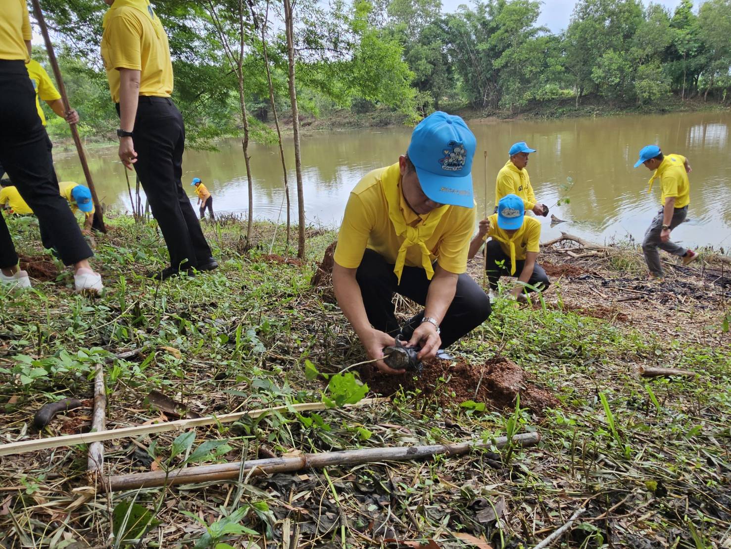 พช.หนองคาย ร่วมกิจกรรมจิตอาสาพัฒนา เนื่องในวันสมเด็จพระนารายณ์มหาราช