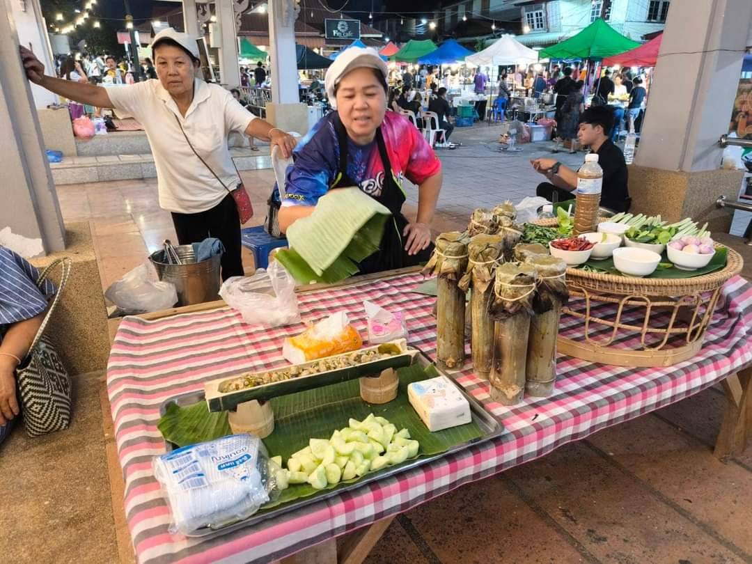 พช.หนองคาย ร่วมกิจกรรม 1 อำเภอ 1 ลานสร้างสรรค์ ณ ลานวัฒนธรรมตลาดแคมของถนนคนเดินริมโขง หนองคาย