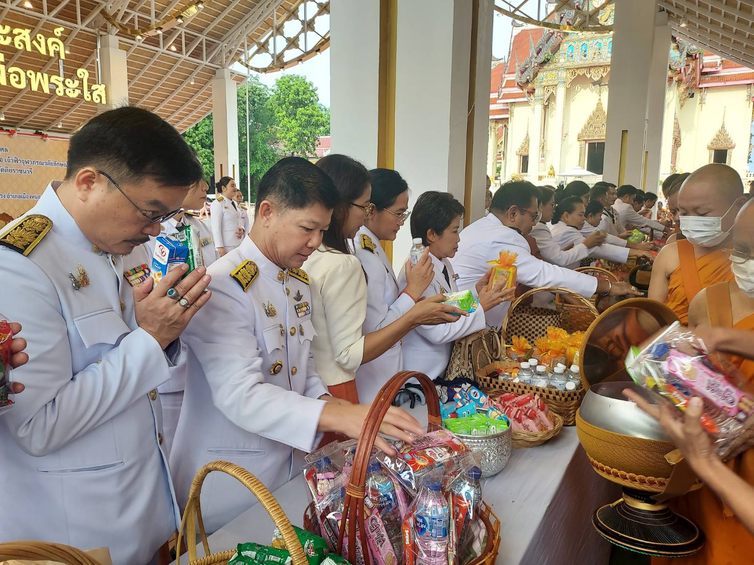พช.หนองคาย ร่วมพิธีทำบุญตักบาตรถวายพระราชกุศล เนื่องในโอกาสวันคล้ายวันประสูติ สมเด็จพระเจ้าน้องนางเธอ เจ้าฟ้าจุฬาภรณวลัยลักษณ์ อัครราชกุมารี กรมพระศรีสวางควัฒน วรขัตติยราชนารี 4 กรกฎาคม 2567
