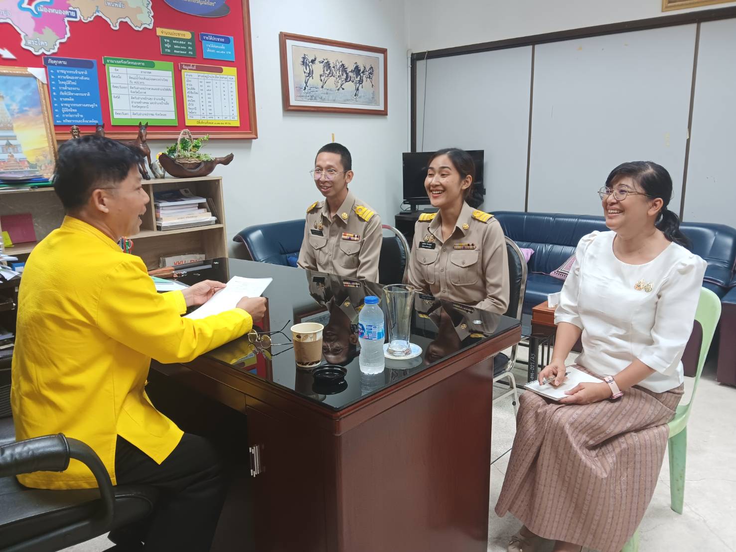 พช.หนองคาย ต้อนรับข้าราชการที่ได้รับคำสั่งบรรจุและแต่งตั้งผู้สอบแข่งขันได้ให้ดำรงตำแหน่งนักวิชาการพัฒนาชุมชนปฏิบัติการ