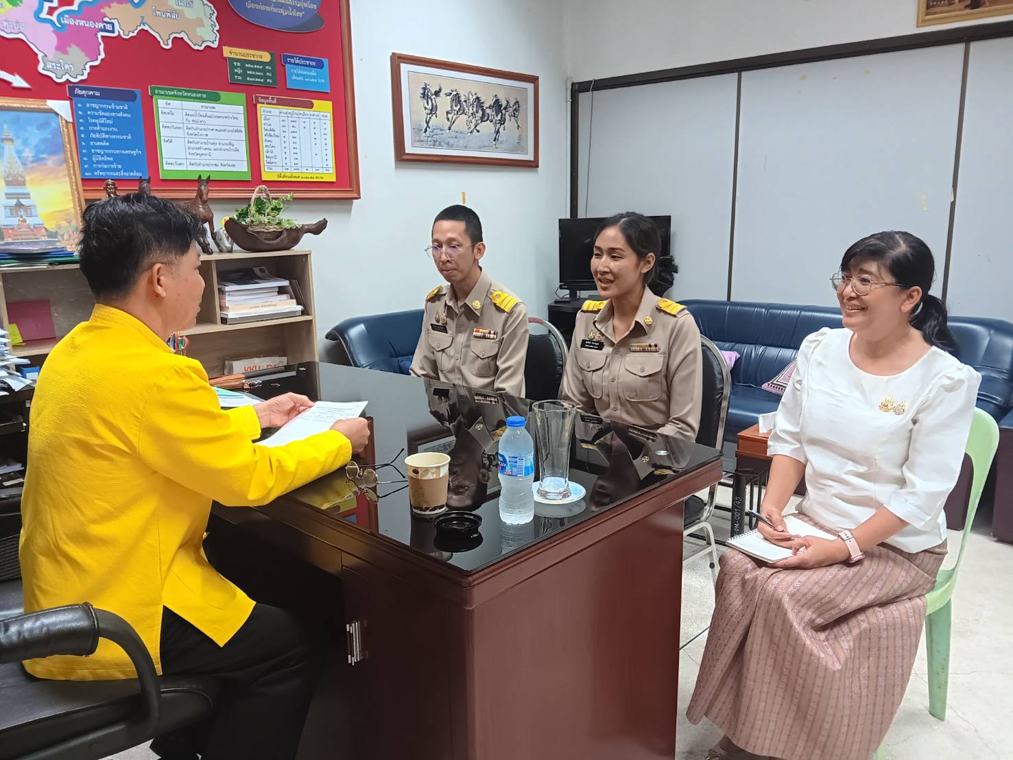 พช.หนองคาย ต้อนรับข้าราชการที่ได้รับคำสั่งบรรจุและแต่งตั้งผู้สอบแข่งขันได้ให้ดำรงตำแหน่งนักวิชาการพัฒนาชุมชนปฏิบัติการ