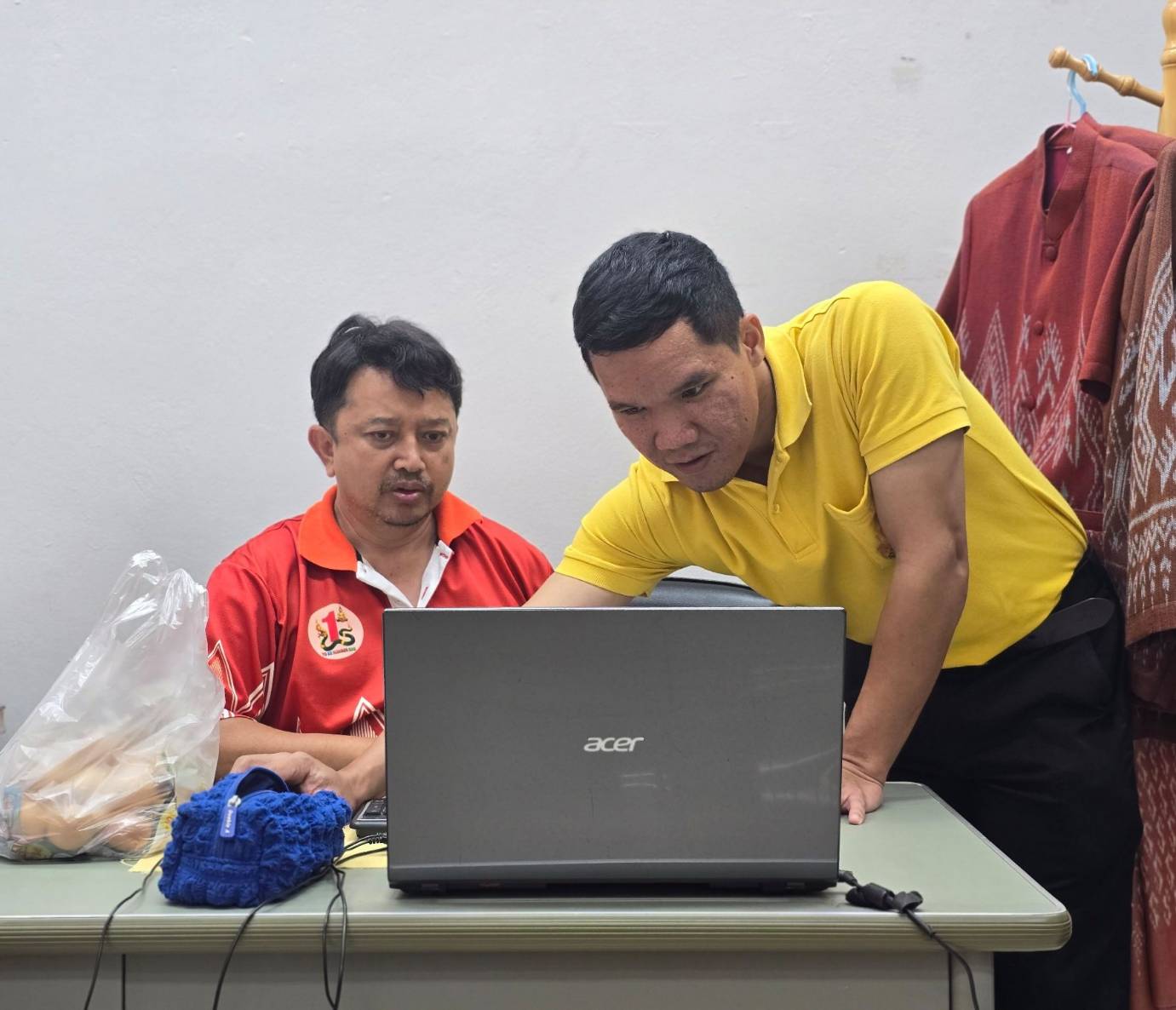 พช.หนองคาย ลงพื้นที่ติดตามและสนับสนุนการบริหารการจัดเก็บข้อมูลความจำเป็นขั้นพื้นฐาน (จปฐ.) ปี 2567