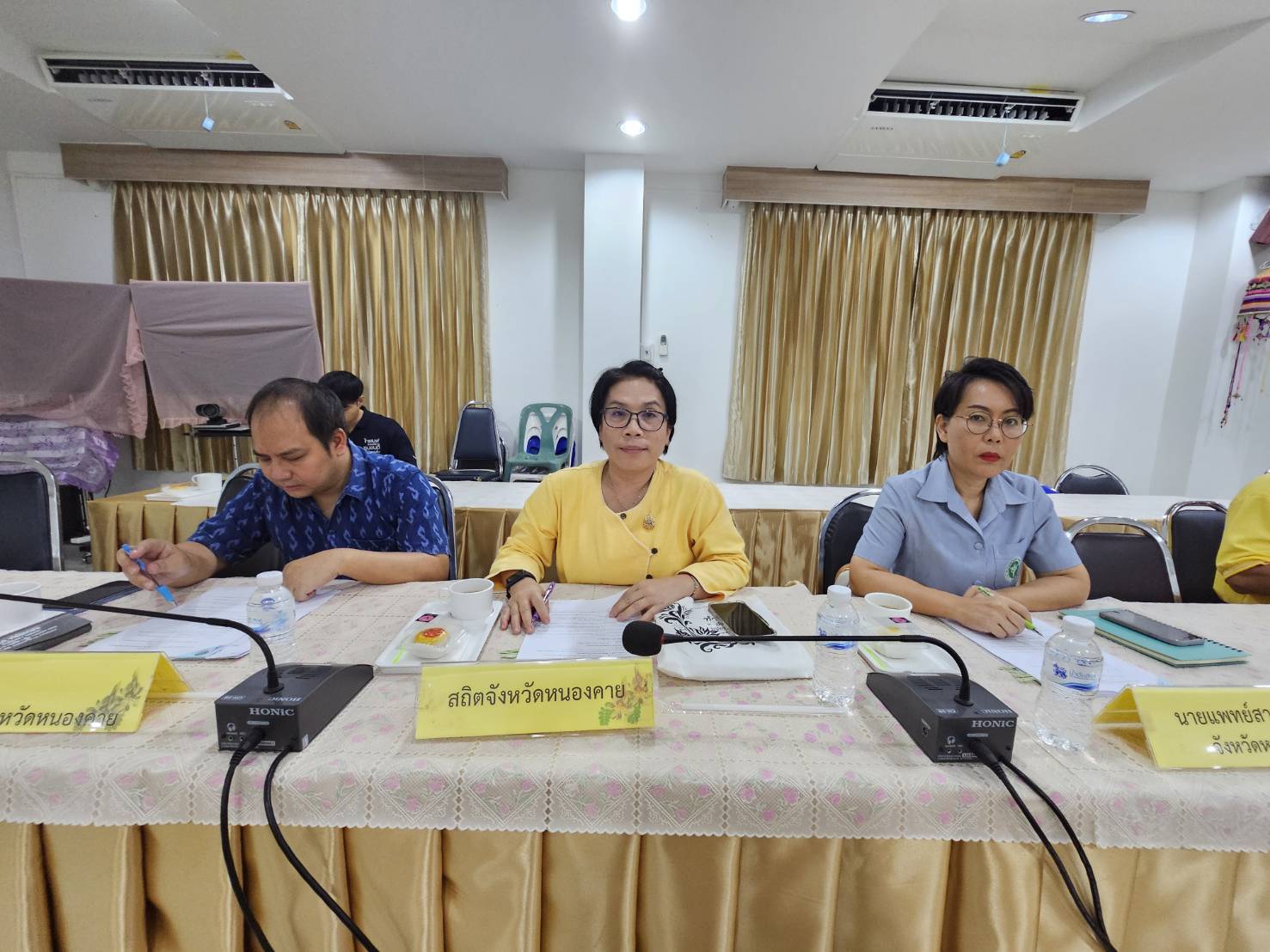 พช.หนองคาย จัดประชุมคณะทำงานสนับสนุนการขับเคลื่อนการพัฒนาเศรษฐกิจฐานรากและประชารัฐฯ จังหวัดหนองคาย ครั้งที่ 1/2567