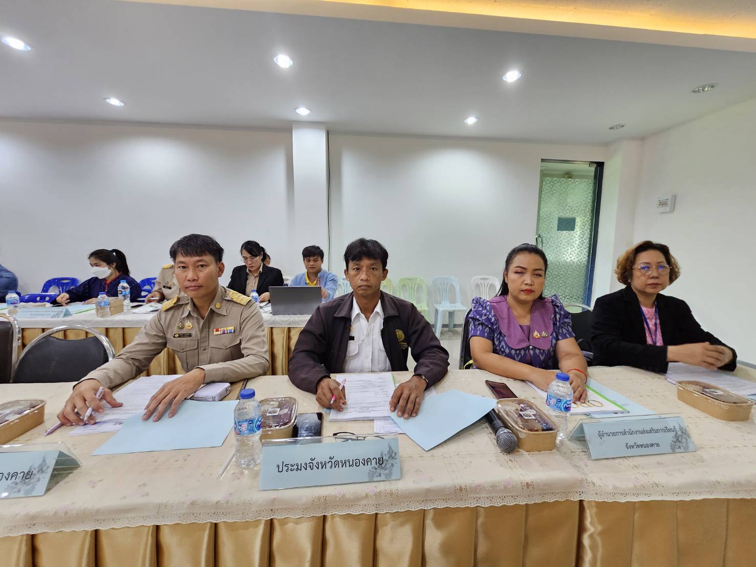 พช.หนองคาย ประชุมคณะกรรมการดำเนินการคัดสรรสุดยอด หนึ่งตำบล หนึ่งผลิตภัณฑ์ไทย (OTOP Product Champion : OPC) เตรียมคัดสรรผลิตภัณฑ์ OTOP 2567 ยกระดับผลิตภัณฑ์ท้องถิ่นสู่ตลาดโลก