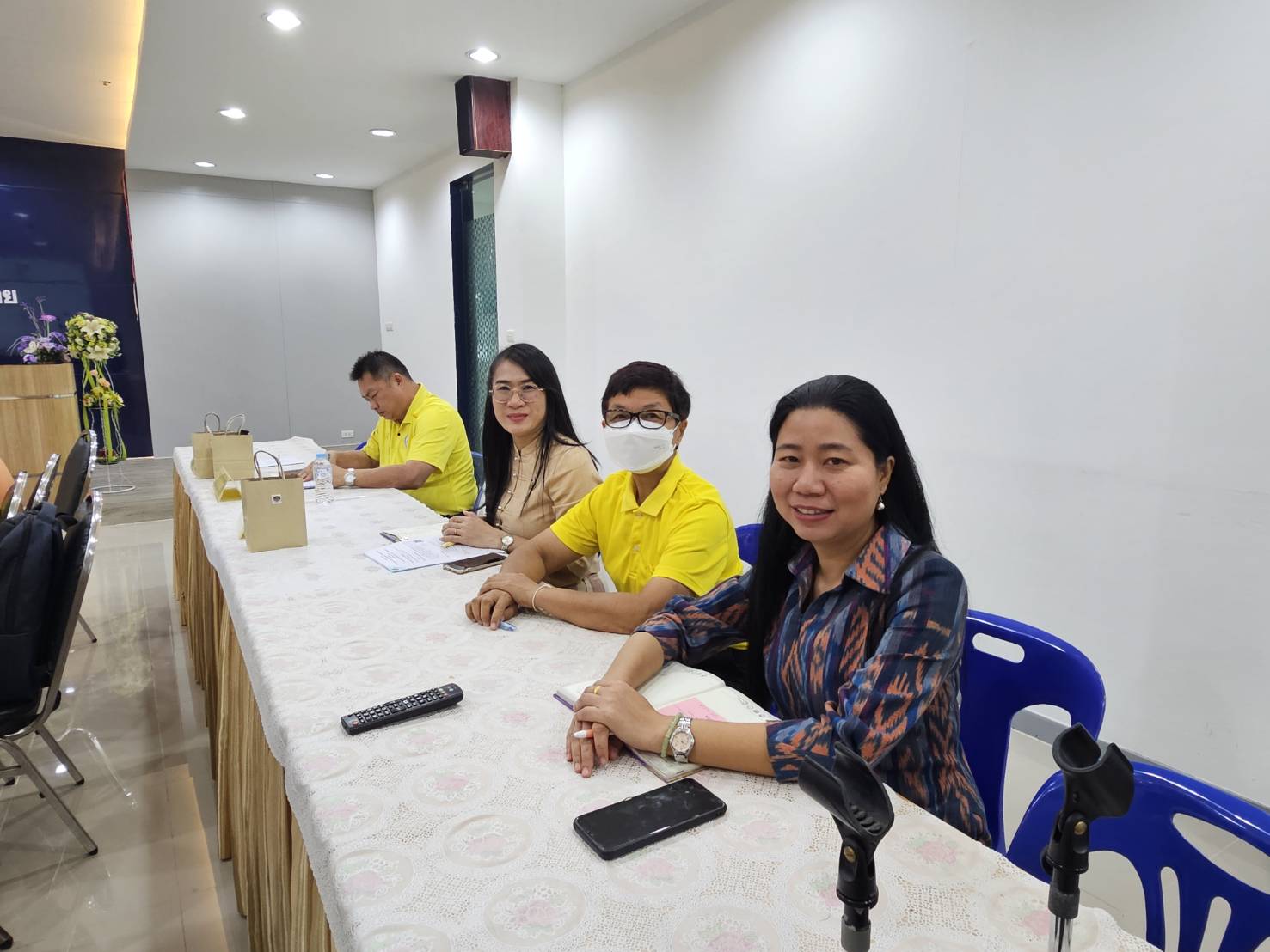 พช.หนองคาย จัดประชุมคณะทำงานสนับสนุนการขับเคลื่อนการพัฒนาเศรษฐกิจฐานรากและประชารัฐฯ จังหวัดหนองคาย ครั้งที่ 2/2567