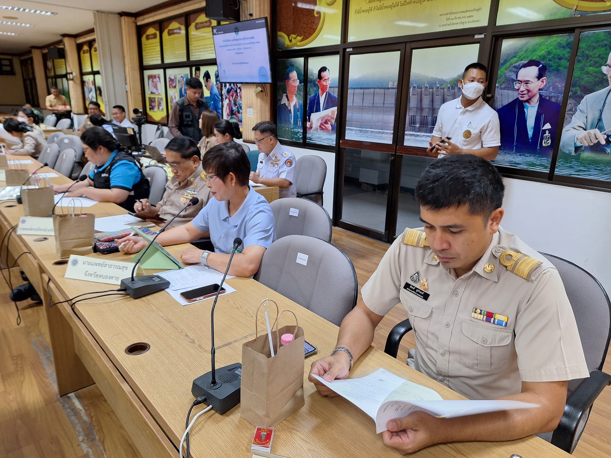 พช.หนองคาย ร่วมประชุมเร่งรัดติดตามการดำเนินงานป้องกัน ปราบปราม และแก้ไขปัญหายาเสพติดในพื้นที่ ระยะเร่งด่วน 3 เดือน (มิ.ย.-ส.ค.67)