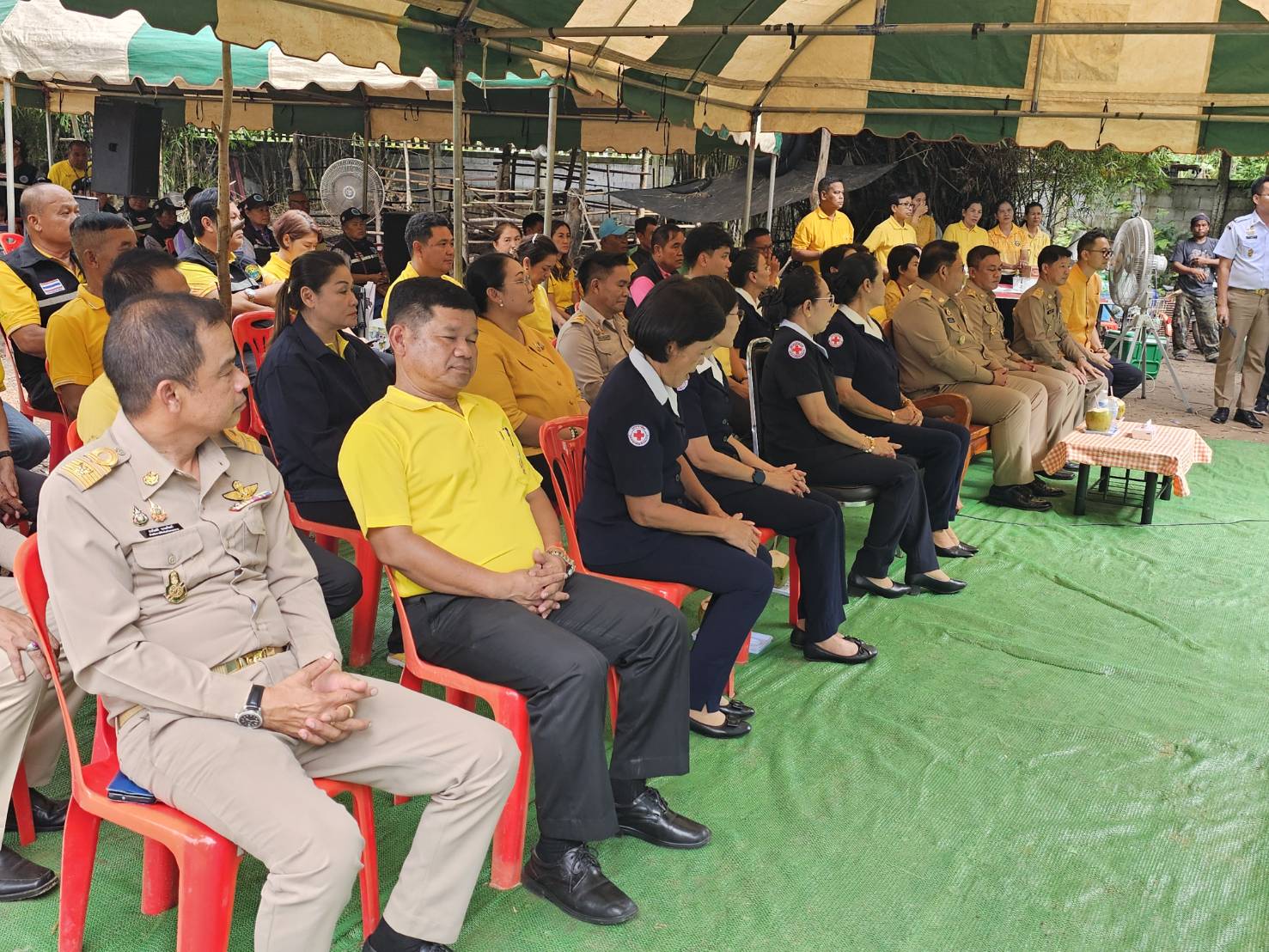 ผู้ว่าฯหนองคาย ขับเคลื่อนการขจัดความยากจน ส่งมอบบ้านห่วงใยจากใจ GLO ประจำปี 2566 ให้ครัวเรือนเป้าหมาย TPMAP อ.สระใคร