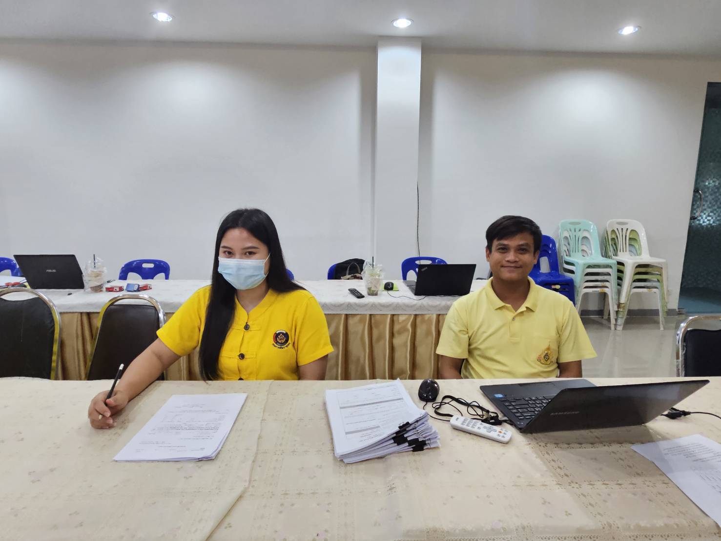 พช.หนองคาย ประชุมคณะทำงานรับสมัคร บันทึก ประมวลผลข้อมูล และเตรียมผลิตภัณฑ์เพื่อจัดส่งเข้าร่วมคัดสรรสุดยอด หนึ่งตำบล หนึ่งผลิตภัณฑ์ไทย (OTOP Product Champion : OPC)