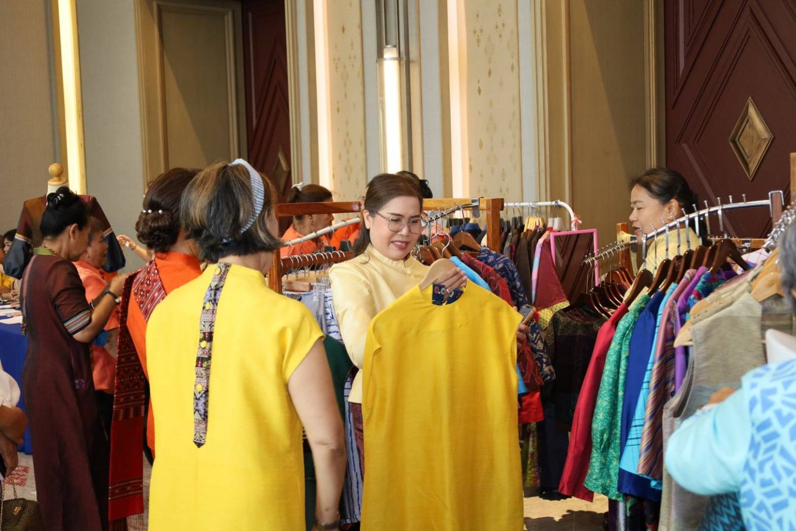 พช.หนองคาย ร่วมโครงการพัฒนาศักยภาพคณะกรรมการพัฒนาสตรีภาคตะวันออกเฉียงเหนือ ในการขับเคลื่อนงานพัฒนาชุมชน ประจำปี 2567