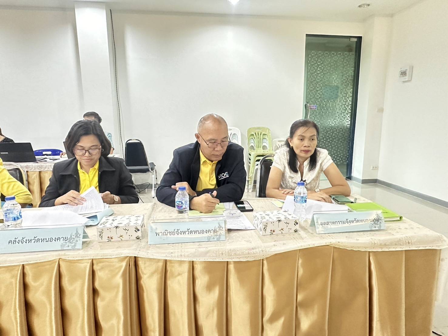 หนองคาย ประชุมคณะกรรมการดำเนินการคัดสรรสุดยอด หนึ่งตำบล หนึ่งผลิตภัณฑ์ไทย (OTOP Product Champion : OPC) เพื่อรับรองผลิตภัณฑ์ที่เข้ารับการคัดสรรฯ