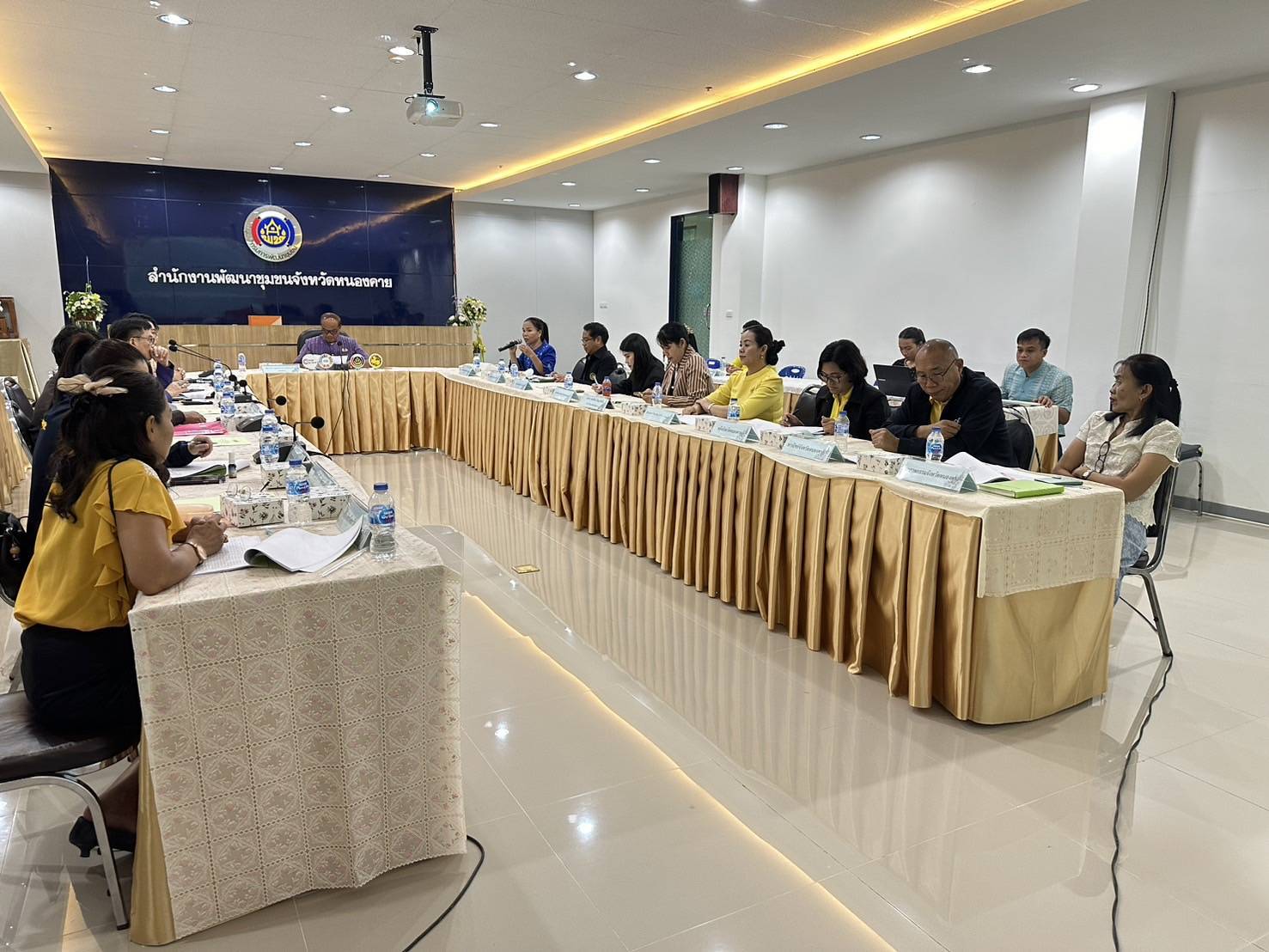 หนองคาย ประชุมคณะกรรมการดำเนินการคัดสรรสุดยอด หนึ่งตำบล หนึ่งผลิตภัณฑ์ไทย (OTOP Product Champion : OPC) เพื่อรับรองผลิตภัณฑ์ที่เข้ารับการคัดสรรฯ