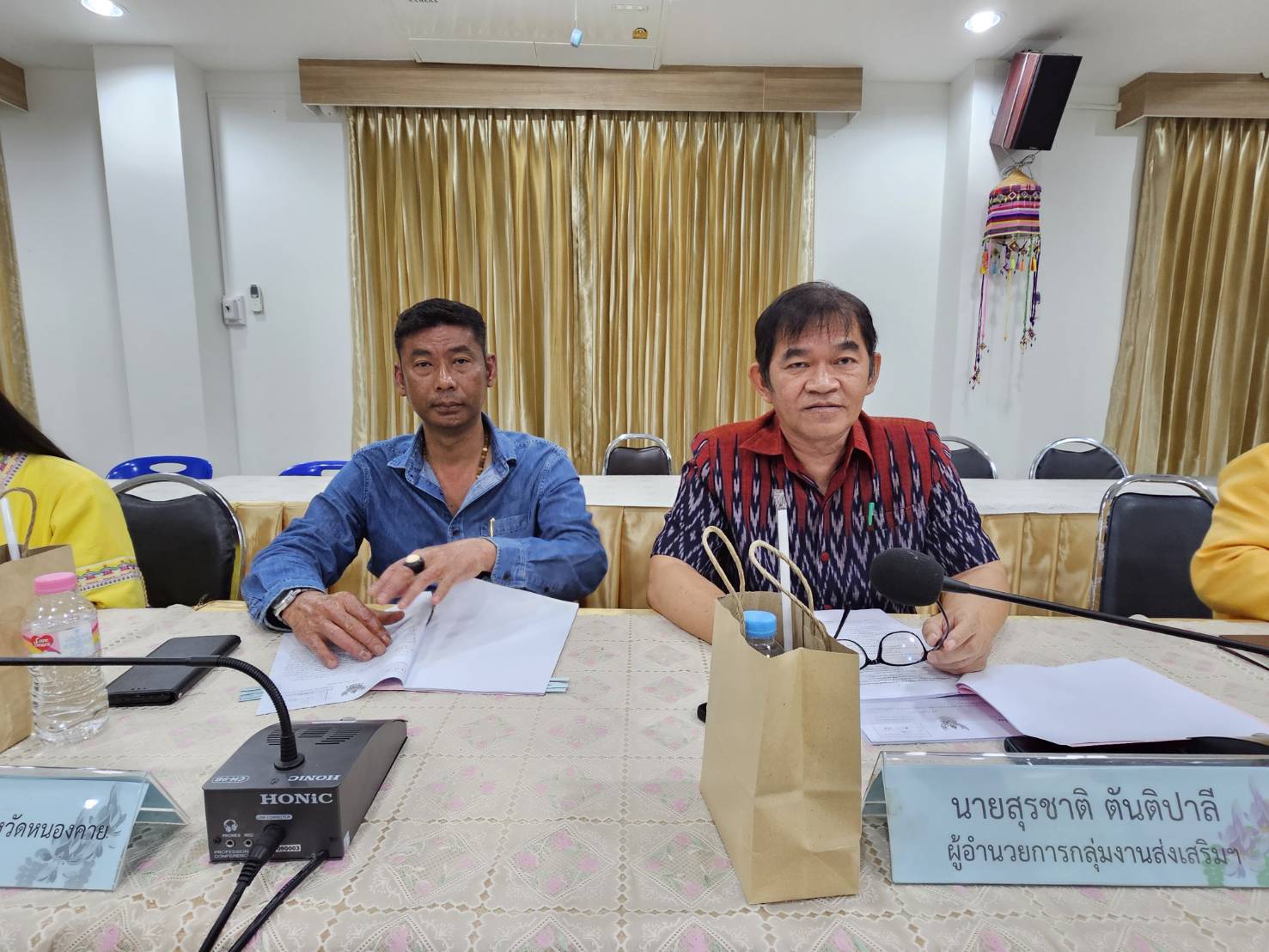 จ.หนองคาย ดำเนินการประชุมคณะกรรมการขับเคลื่อนศูนย์แสดงและจำหน่ายผลิตภัณฑ์ OTOP จังหวัดหนองคาย ครั้งที่ 2/2567