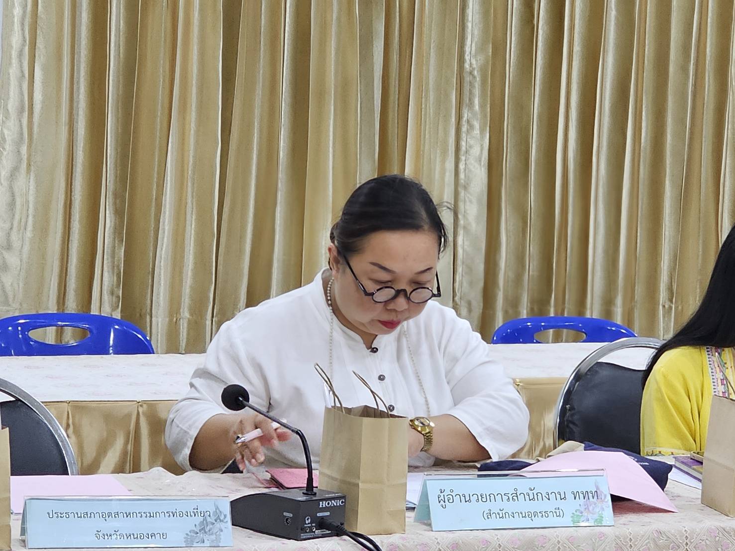 จ.หนองคาย ดำเนินการประชุมคณะกรรมการขับเคลื่อนศูนย์แสดงและจำหน่ายผลิตภัณฑ์ OTOP จังหวัดหนองคาย ครั้งที่ 2/2567