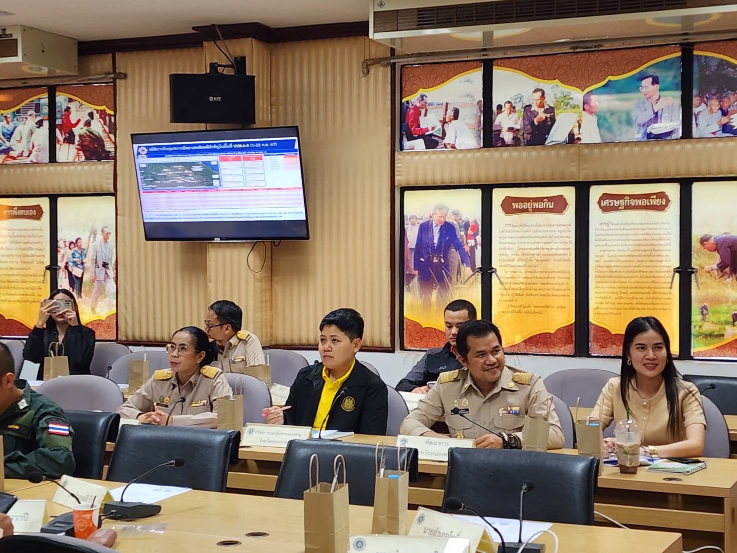 พช.หนองคาย ร่วมประชุมคณะกรรมการศูนย์อำนวยการป้องกันและปราบปรามยาเสพติดจังหวัดหนองคาย (ศอ.ปส.จ.นค.) ครั้งที่ 8/2567