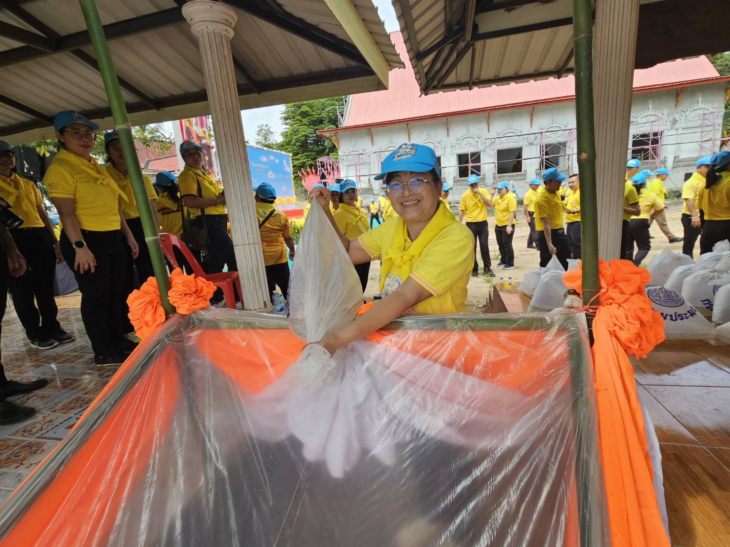 พช.หนองคาย ร่วมกิจกรรมจิตอาสาพัฒนา เนื่องในวันคล้ายวันสวรรคตพระบาทสมเด็จพระปรเมนทรรามาธิบดีศรีสินทรมหามงกุฏ พระจอมเกล้าเจ้าอยู่หัว พระสยามเทวมหามกุฎวิทยมหาราช