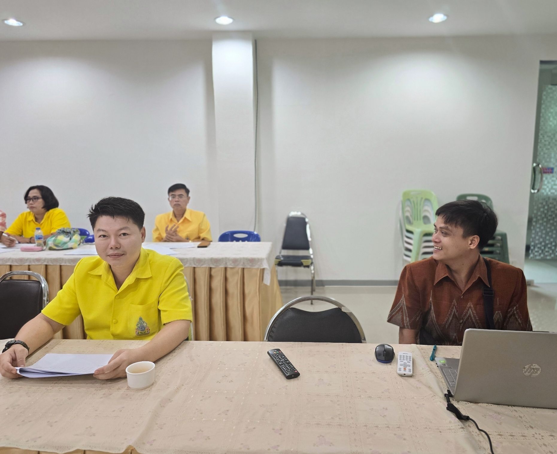 จังหวัดหนองคาย ดำเนินการประชุมคณะกรรมการเครือข่าย 1 ตำบล 1 ผลิตภัณฑ์ (OTOP) ระดับจังหวัด และเตรียมความพร้อมการจัดงาน “ฮักมั่นผูกพัน สานสัมพันธ์ สองฝั่งโขง”