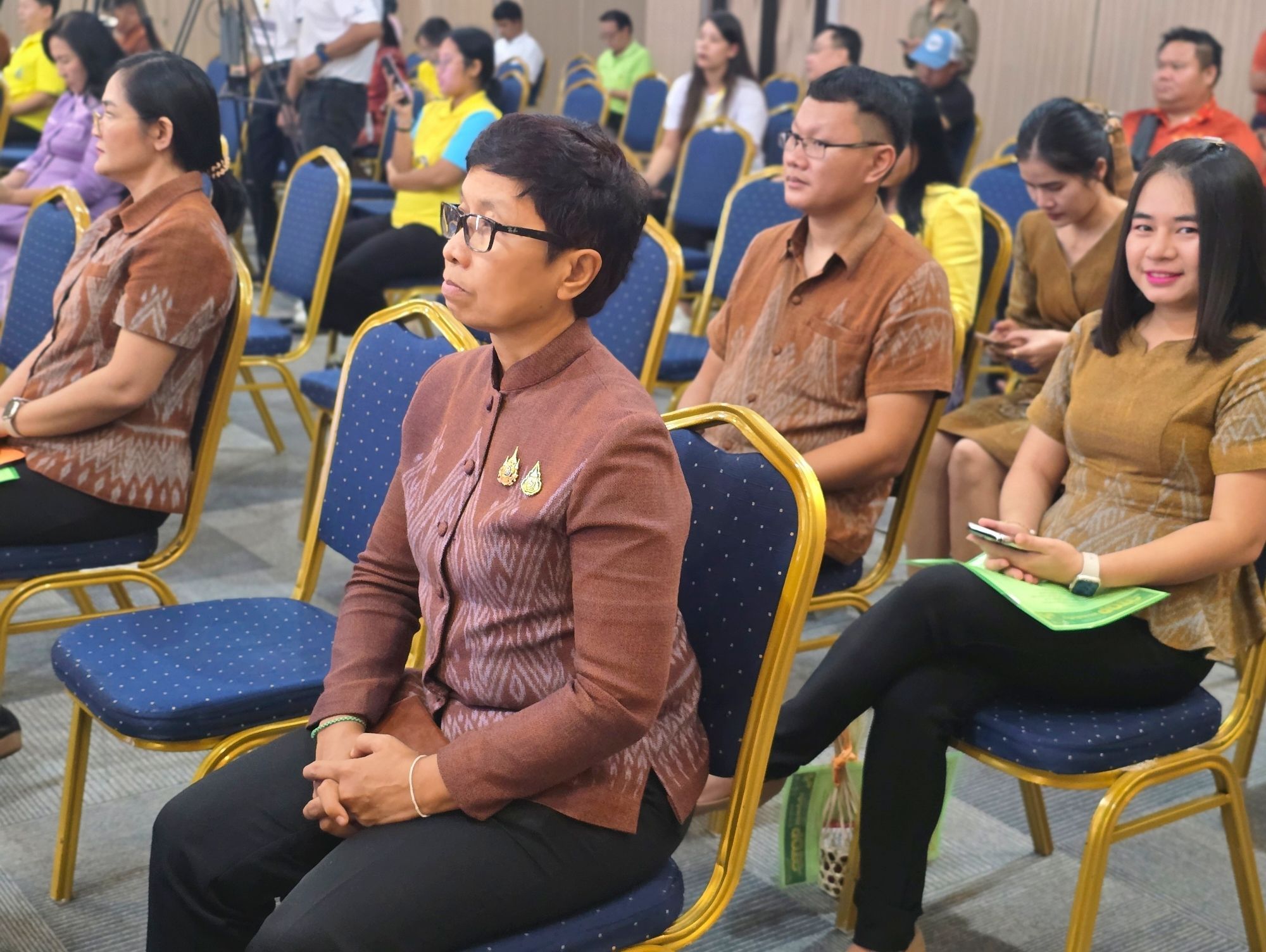 จังหวัดหนองคาย เตรียมจัดงาน OTOP เชื่อมสัมพันธ์ไทย-ลาว ยกทัพสินค้าเด่นหนองคาย-กลุ่ม จ.สบายดี-ส.ป.ป.ลาว จัดแสดงและจำหน่ายในงาน “ฮักกัน มั่นแก่น ค้าขายร่วมกัน สานสัมพันธ์ สองแผ่นดิน”