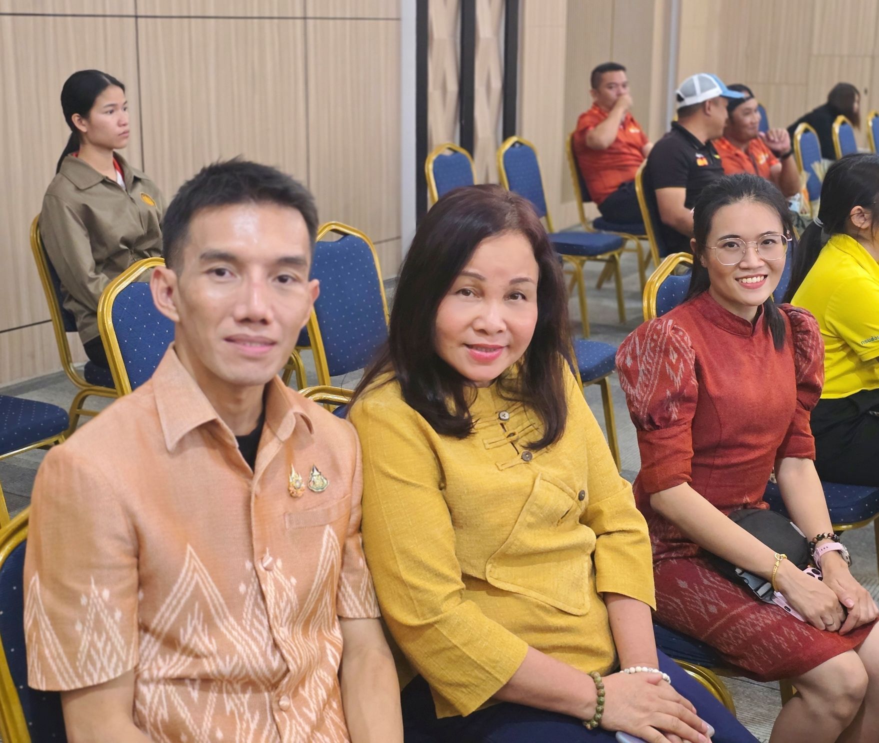 จังหวัดหนองคาย เตรียมจัดงาน OTOP เชื่อมสัมพันธ์ไทย-ลาว ยกทัพสินค้าเด่นหนองคาย-กลุ่ม จ.สบายดี-ส.ป.ป.ลาว จัดแสดงและจำหน่ายในงาน “ฮักกัน มั่นแก่น ค้าขายร่วมกัน สานสัมพันธ์ สองแผ่นดิน”