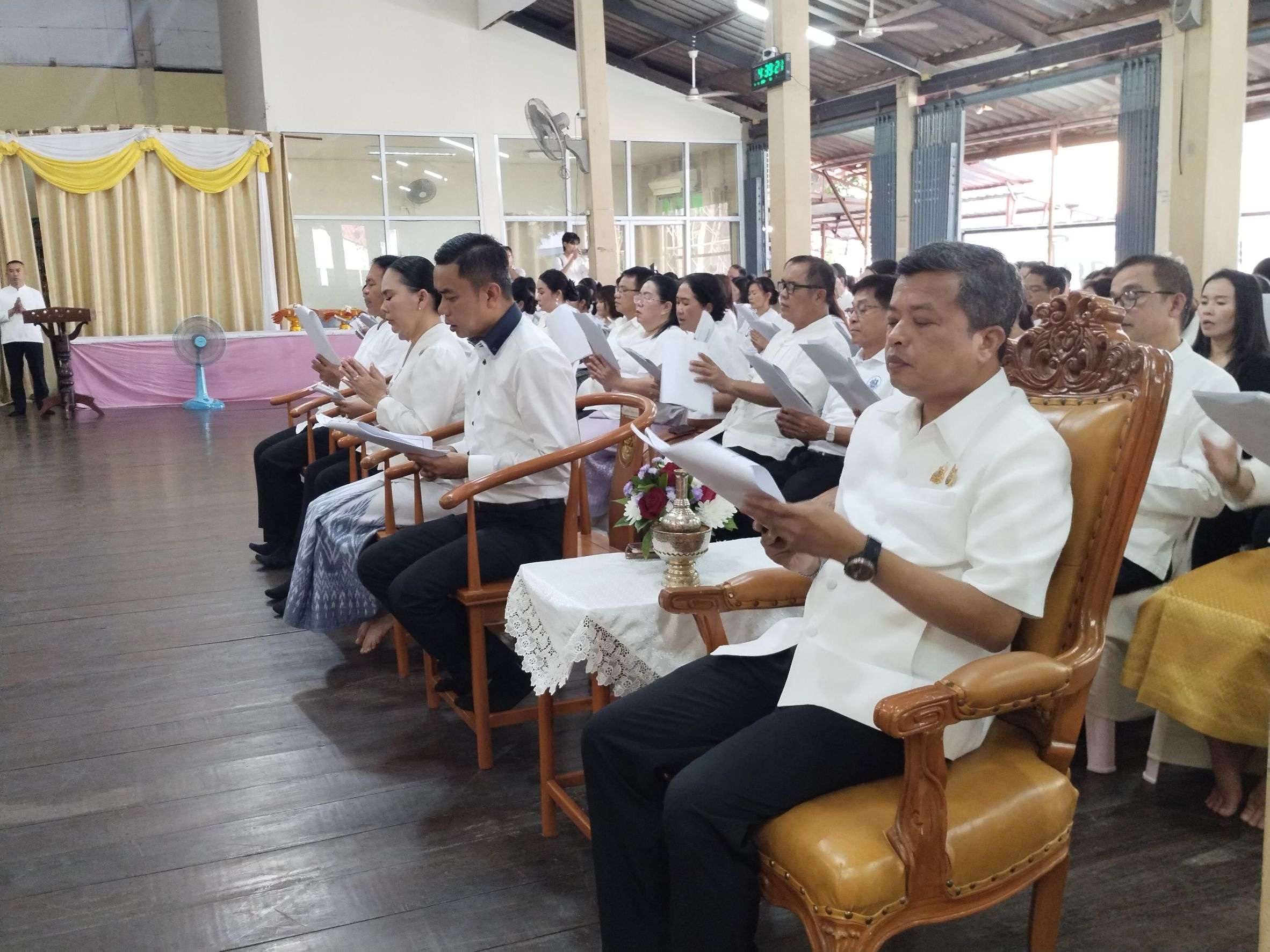 พช.หนองคาย ร่วมพิธีเจริญพระพุทธมนต์เพื่อสวดสาธยาย ถวายเป็นพระราชกุศลถวายพระพรชัยมงคลแด่ สมเด็จพระเจ้าลูกเธอ เจ้าฟ้าพัชรกิตติยาภา นเรนทิราเทพยวดี กรมหลวงราชสาริณีสิริพัชร มหาวัชรราชธิดา
