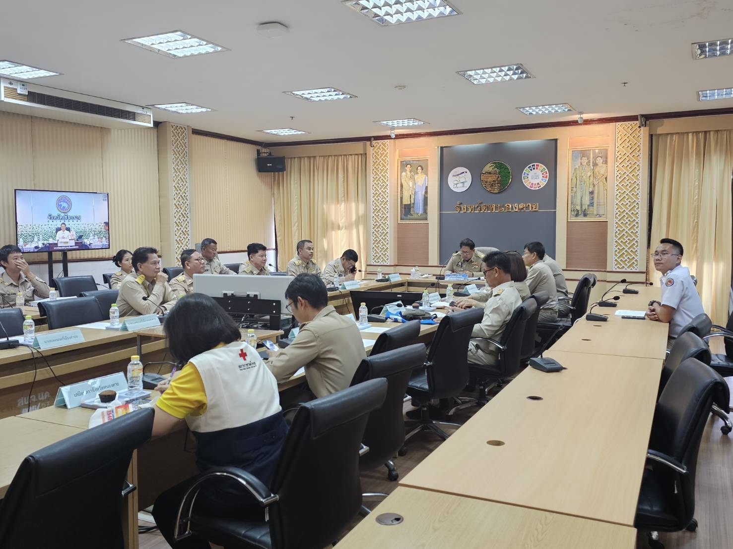 พช.หนองคาย ร่วมการประชุมผู้บริหารระดับสูงของกระทรวงมหาดไทย ผ่านระบบวีดิทัศน์ทางไกล (VCS)