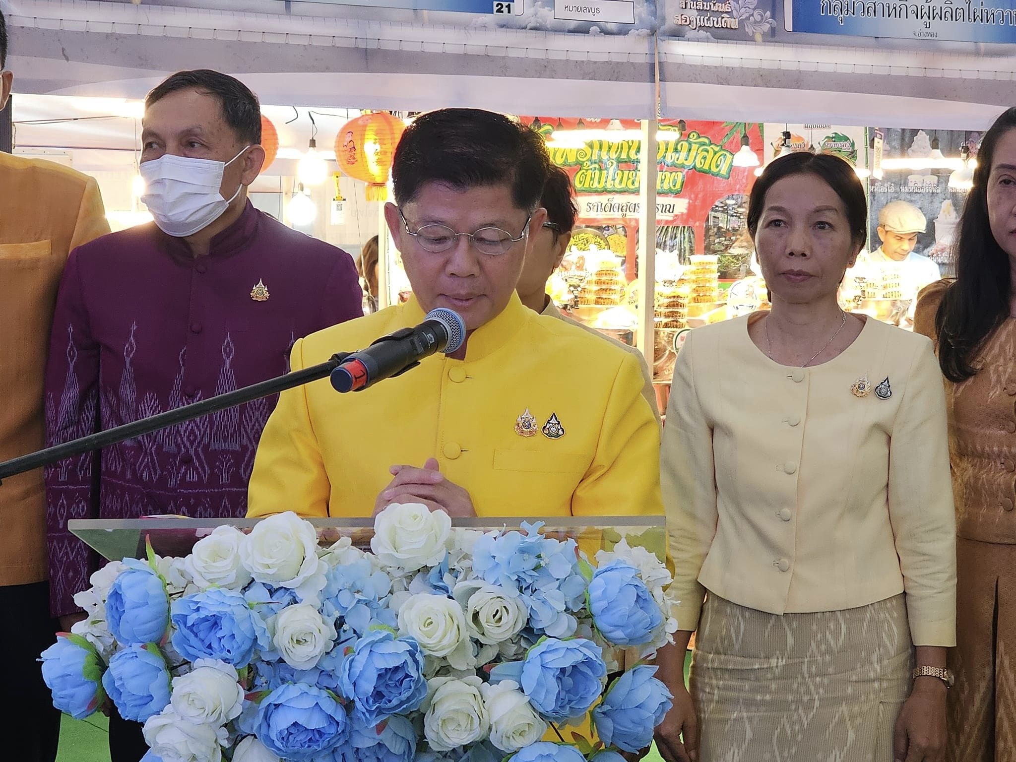 เริ่มแล้ว!! OTOP เชื่อมสัมพันธ์ไทย-ลาว “ฮักกันมั่นแก่น ค้าขายร่วมกัน สานสัมพันธ์ สองแผ่นดิน” ชม ชิม ช้อป ผลิตภัณฑ์ OTOP หนองคาย-กลุ่มจังหวัดสบายดี-ส.ป.ป.ลาว ม่วนซื่นกับกิจกรรมความบันเทิงตลอดงาน