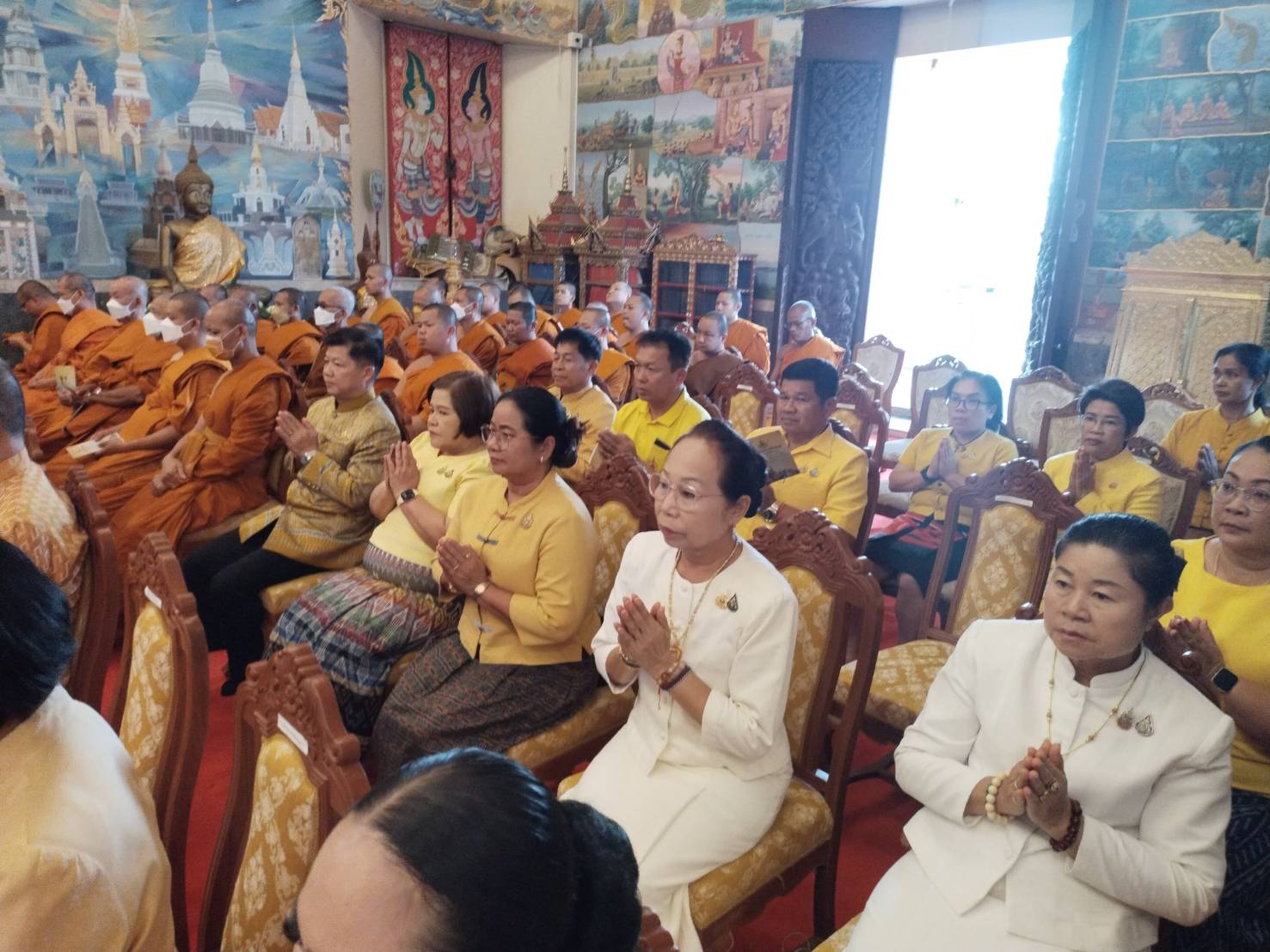 พช.หนองคาย ร่วมพิธีเจริญพระพุทธมนต์และการเจริญจิตตภาวนาถวายพระพรชัยมงคล แด่พระบาทสมเด็จพระเจ้าอยู่หัว เนื่องในโอกาสมหามงคลเฉลิมพระชนมพรรษา 6 รอบ 28 กรกฎาคม 2567