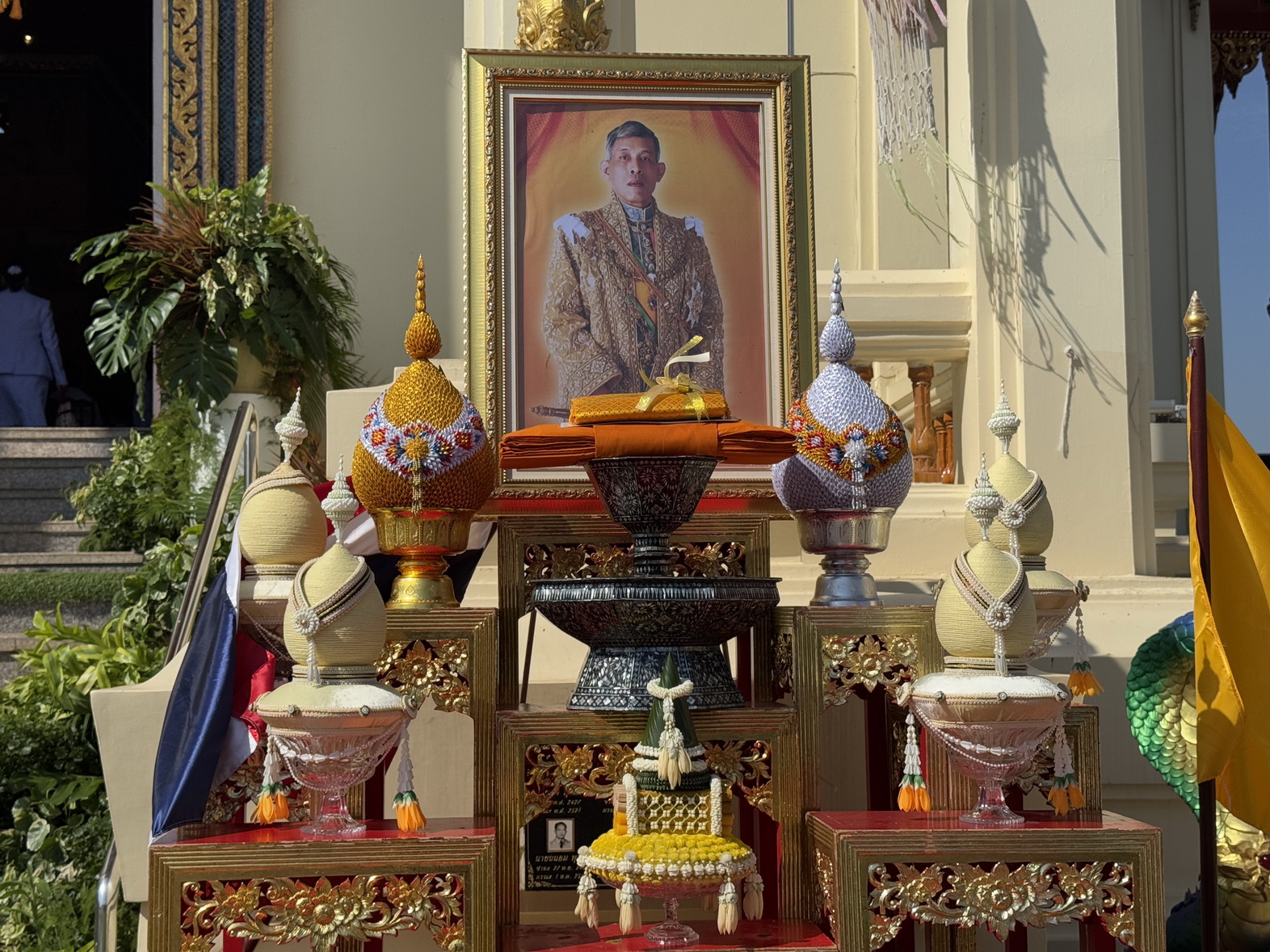 พช.หนองคาย ร่วมพิธีถวายผ้ากฐินพระราชทาน วัดโพธิ์ชัยพระอารามหลวง