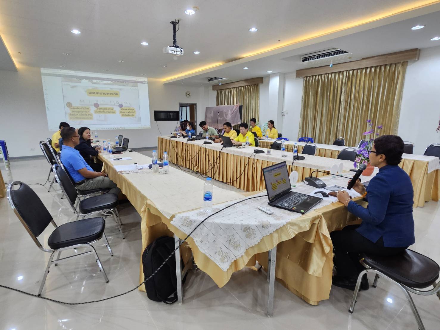 พช.หนองคาย พร้อมลุย!!! ปี 2568 ติวเข้มโครงการเพิ่มทักษะเจ้าหน้าที่พัฒนาชุมชนในการขับเคลื่อนงานสารสนเทศและทุนชุมชน ปี 2568