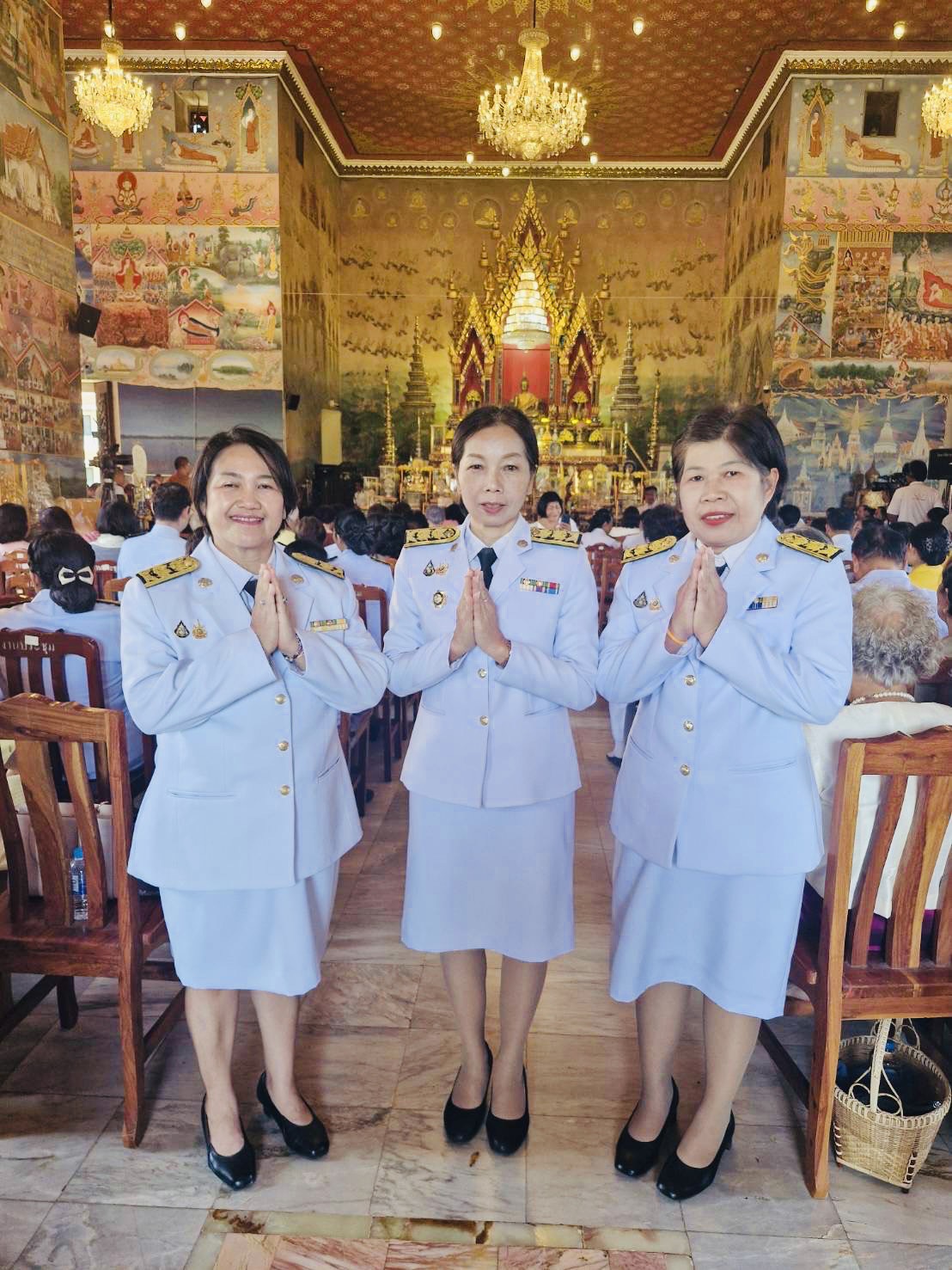 พช.หนองคาย ร่วมพิธีถวายผ้ากฐินพระราชทาน วัดโพธิ์ชัยพระอารามหลวง