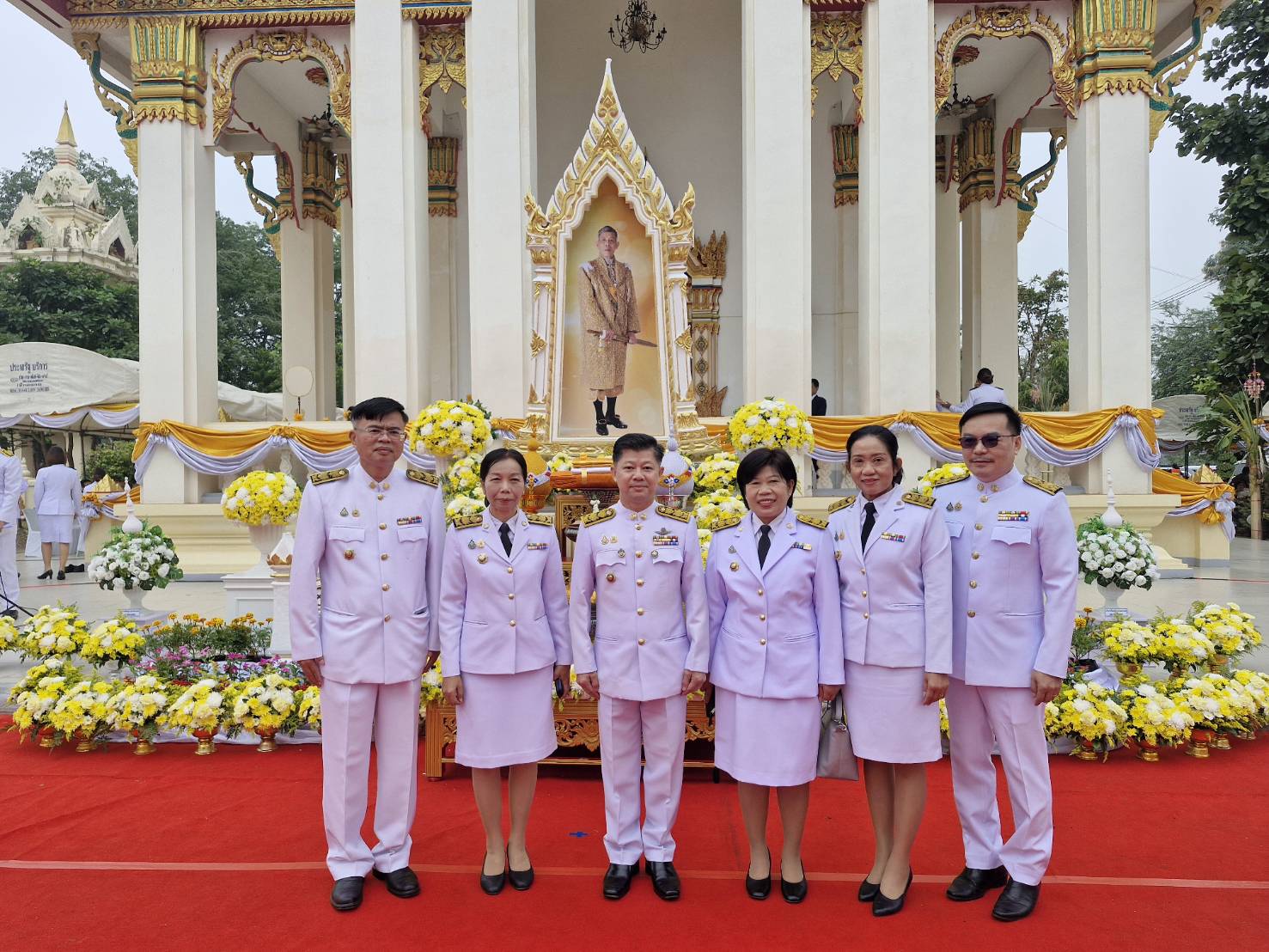 พช.หนองคาย ร่วมพิธีถวายผ้าพระกฐินพระราชทาน กรมการพัฒนาชุมชน ณ วัดศรีสุทธาวาส พระอารามหลวง ต.กุดป่อง อ.เมือง จ.เลย