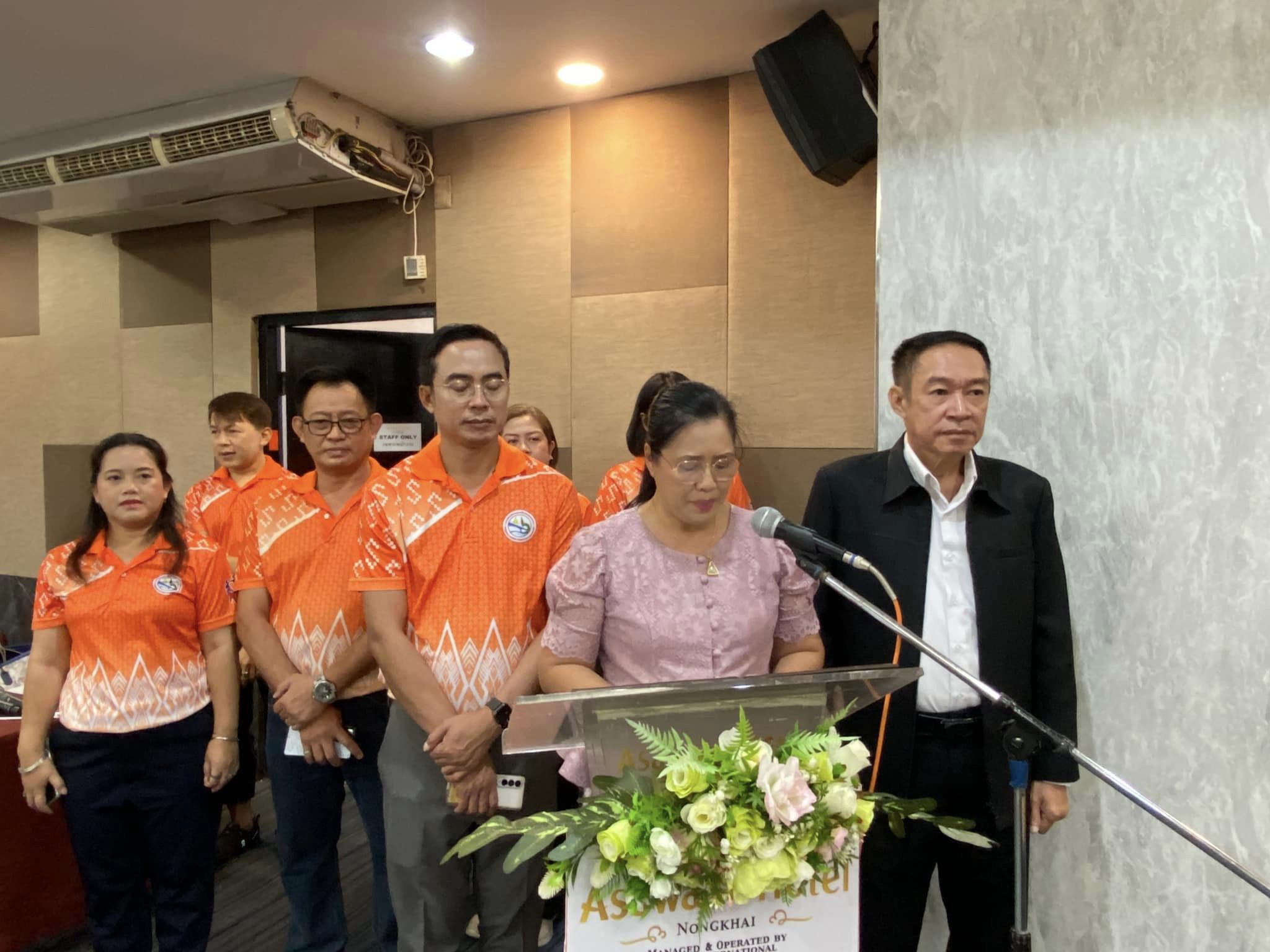 พช.หนองคาย ร่วมพิธีเปิดกิจกรรม โครงการส่งเสริมการท่องเที่ยวสามล้อเรืองแสง เฟส 3 flash – fun – food @หนองคาย