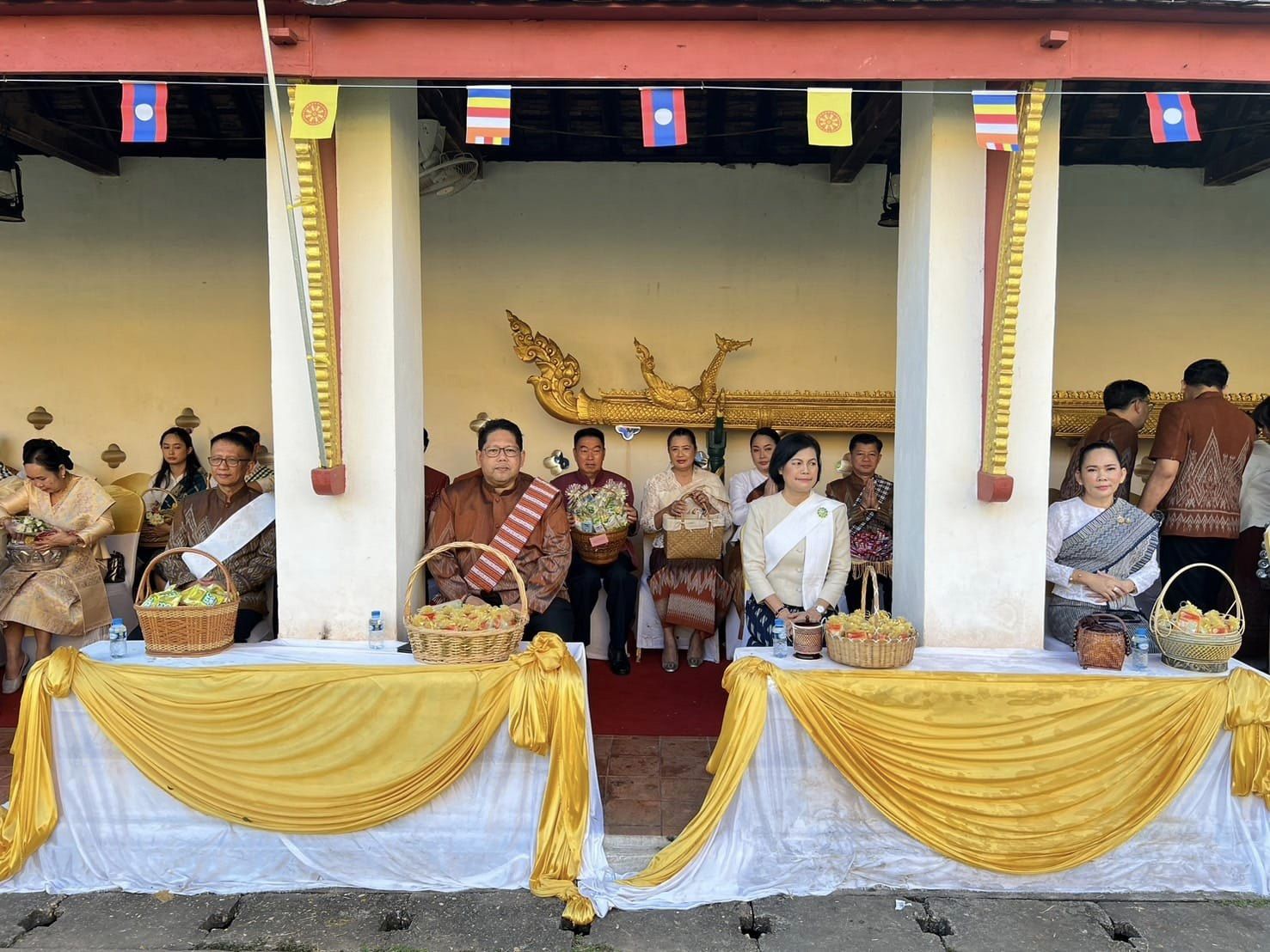 พช.หนองคาย ร่วมงานบุญนมัสการพระธาตุหลวง ประจำปี 2567 ณ นครหลวงเวียงจันทน์ สาธารณรัฐประชาธิปไตยประชาชนลาว