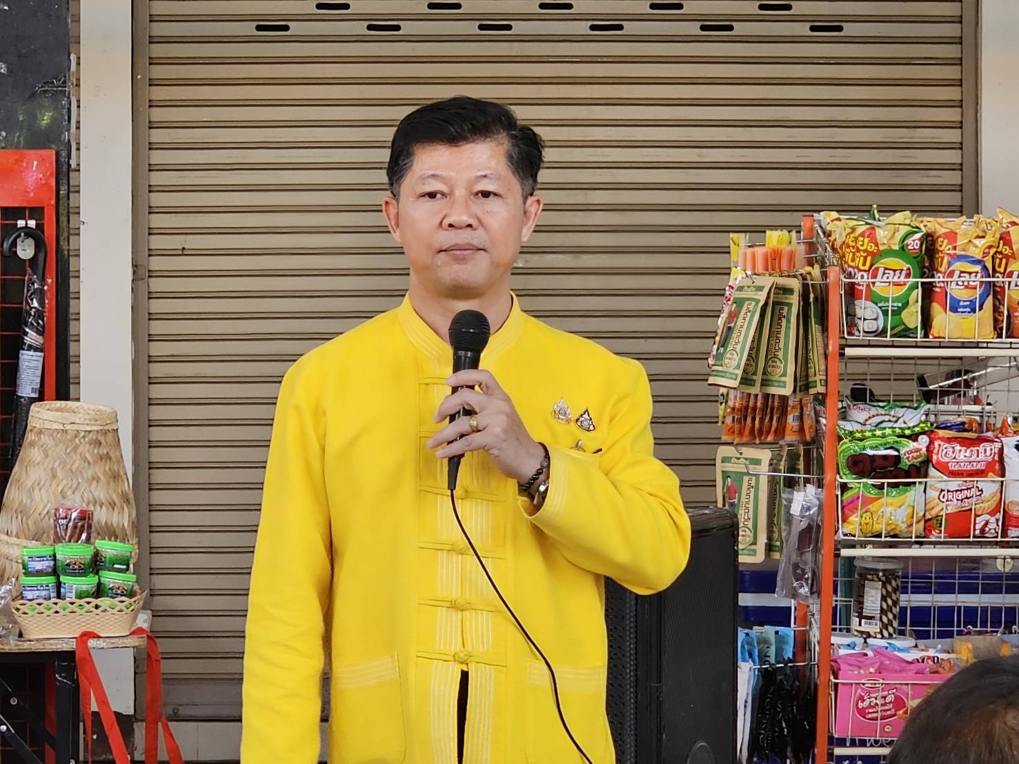 รองผู้ว่าฯหนองคาย นำทีมพช.หนองคาย เครือข่าย OTOP และภาคี ร่วมกัน “Big Cleaning Day ศูนย์แสดงและจำหน่ายผลิตภัณฑ์ OTOP จังหวัดหนองคาย”