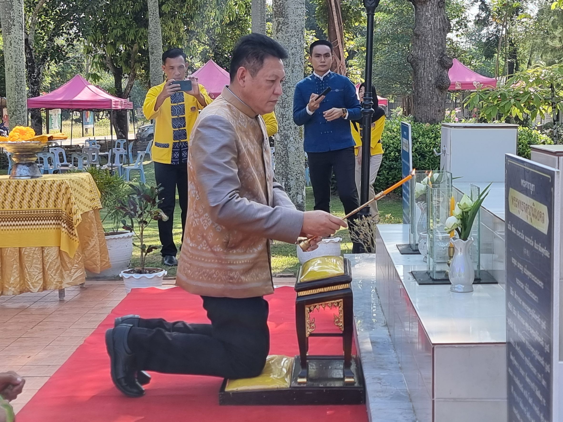 พช.หนองคาย ร่วมต้อนรับผู้ตรวจราชการกรมการพัฒนาชุมชน เนื่องในโอกาสย้ายมาปฏิบัติหน้าที่ ผู้อำนวยการศูนย์ศึกษาและพัฒนาชุมชนอุดรธานี