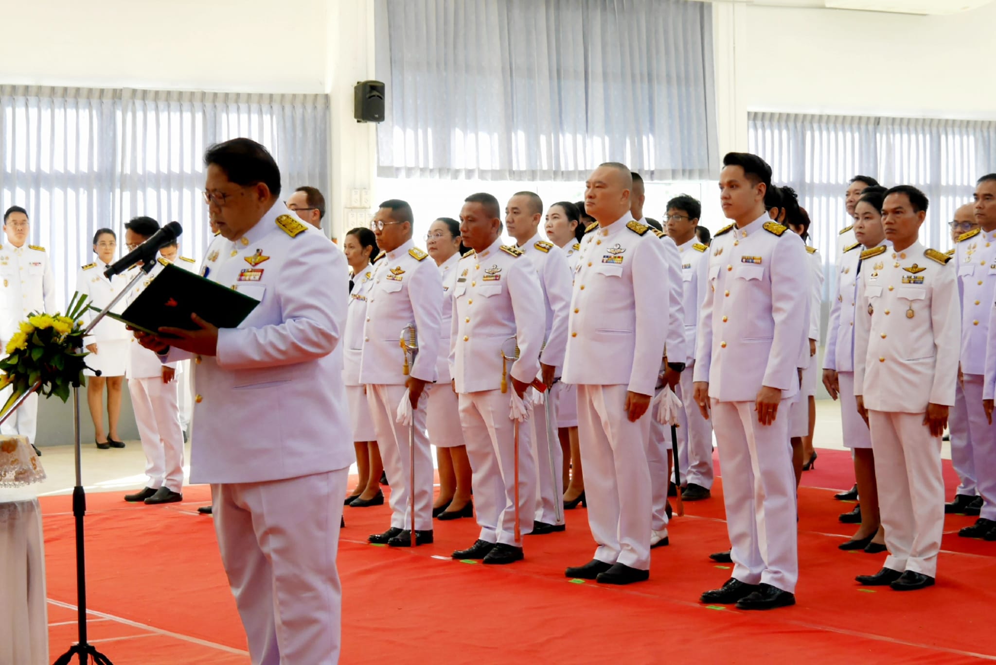 พช.หนองคาย ร่วมพิธีวางพานพุ่มดอกไม้สดถวายราชสักการะ พระบาทสมเด็จพระบรมชนกาธิเบศร มหาภูมิพลอดุลยเดชมหาราช บรมนาถบพิตร เนื่องในวันพระบิดาแห่งฝนหลวง ประจำปี 2567