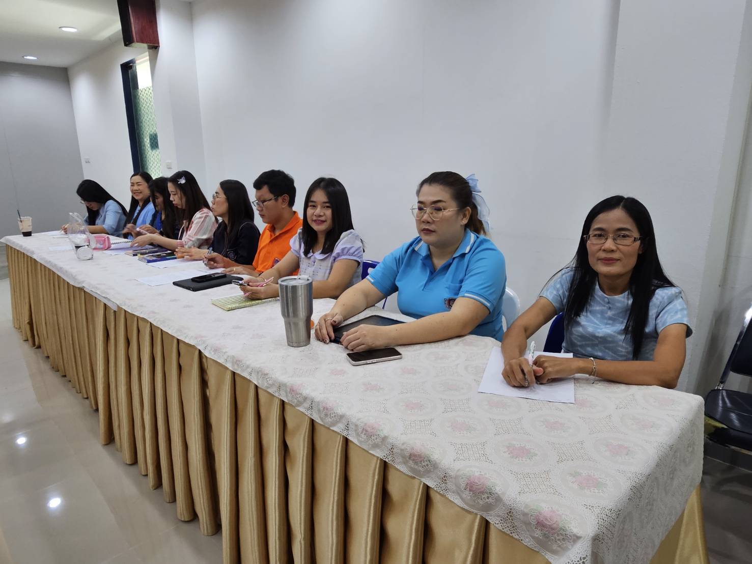 พช.หนองคาย ประชุมเตรียมความพร้อมพิธีมอบเงินพระราชทานขวัญถุงกองทุนแม่ของแผ่นดินและทอดผ้าป่าสมทบกองทุนแม่ของแผ่นดินและกองทุนป้องกันแก้ไขปัญหายาเสพติด ประจำปี 2567