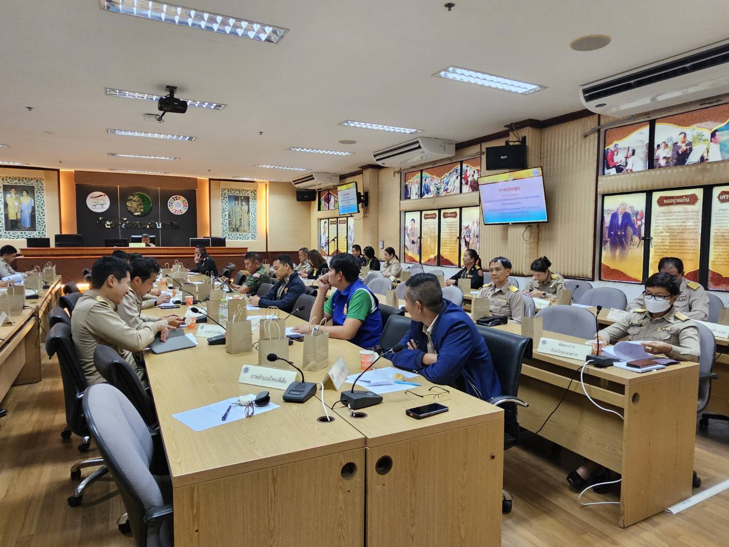 พช.หนองคาย ร่วมประชุมคณะกรรมการศูนย์อำนวยการป้องกันและปราบปรามยาเสพติดจังหวัดหนองคาย (ศอ.ปส.จ.นค.) ครั้งที่ 10/2567