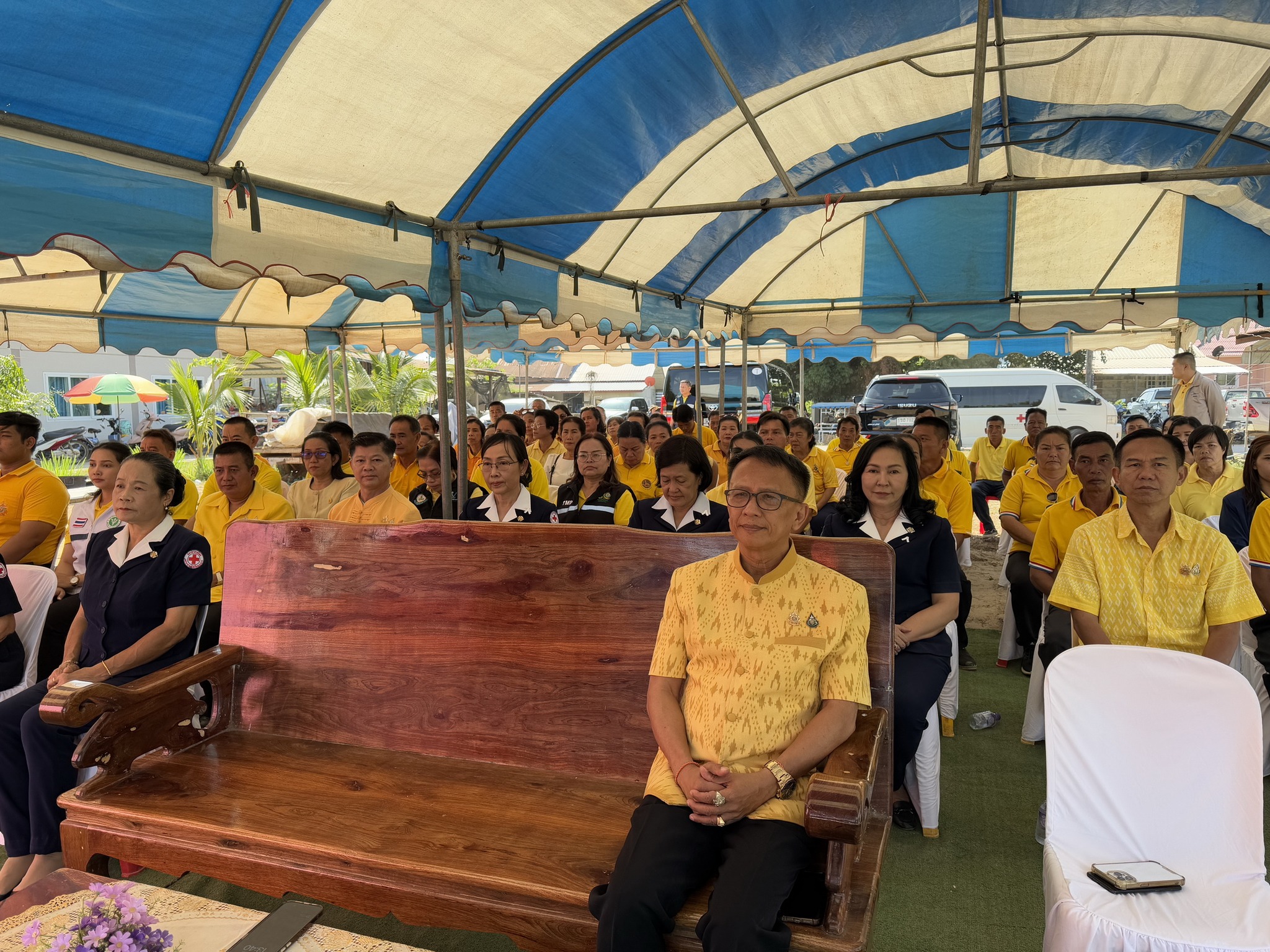พช.หนองคาย ร่วมพิธีมอบบ้าน โครงการ “บ้านกาชาดสร้างสุข จังหวัดหนองคาย เพื่อเฉลิมพระเกียรติ สมเด็จพระนางเจ้าสิริกิติ์ พระบรมราชินีนาถ พระบรมราชชนนีพันปีหลวง เนื่องในโอกาสเฉลิมพระชนมพรรษา 92 พรรษา” ณ อ.ศรีเชียงใหม่ จ.หนองคาย